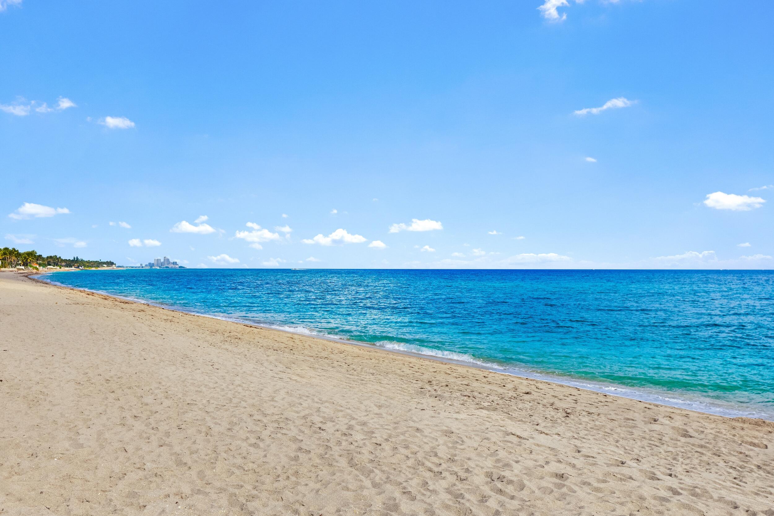 TWO NORTH BREAKERS ROW CONDO - Residential