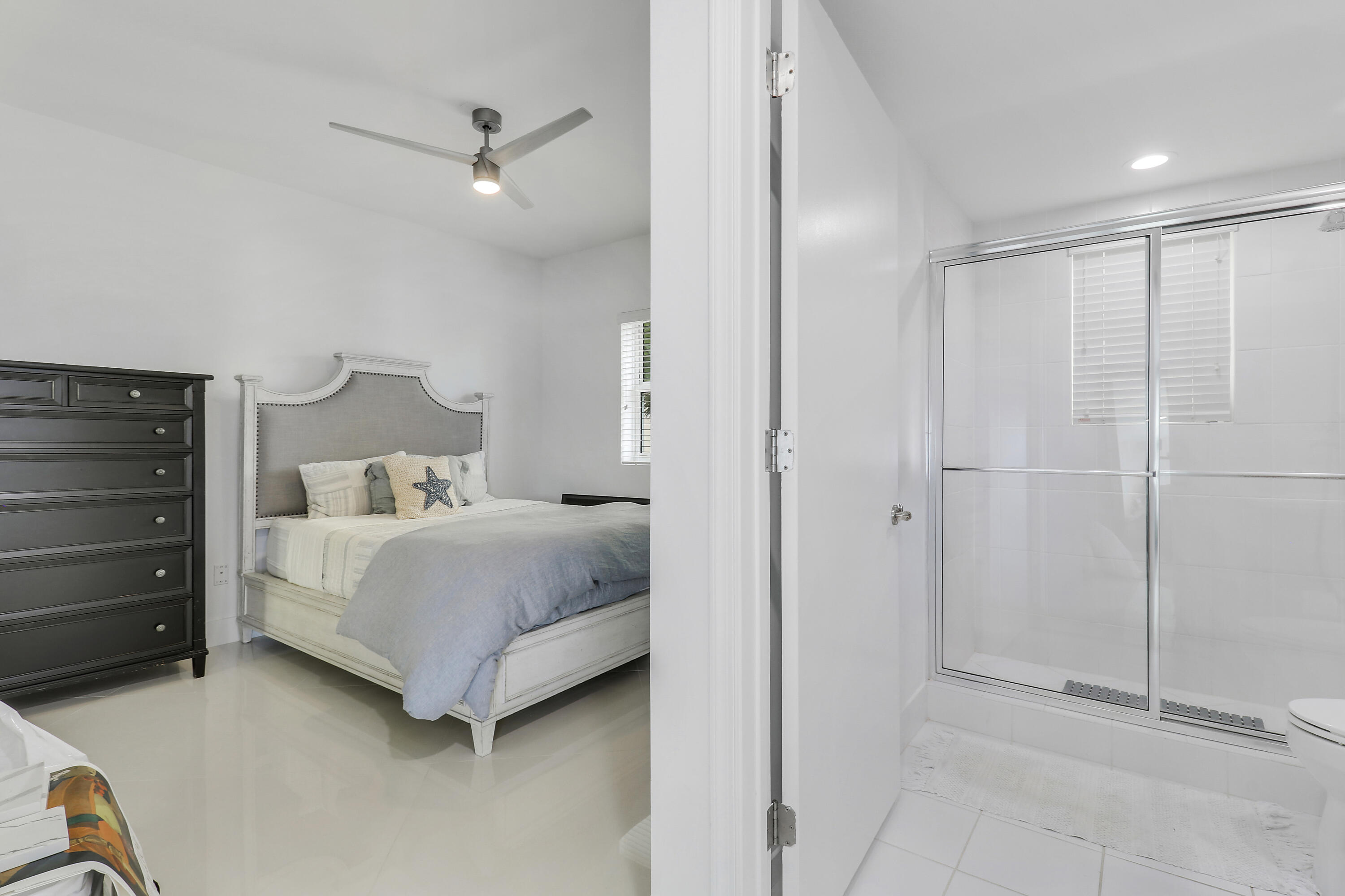 MARINA GRANDE RIVIERA BEACH CONDO - Residential