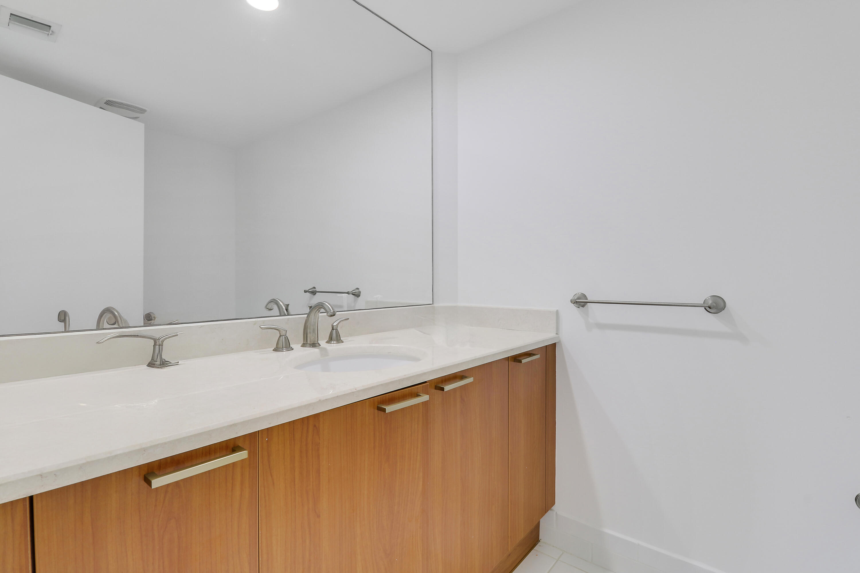 MARINA GRANDE RIVIERA BEACH CONDO - Residential