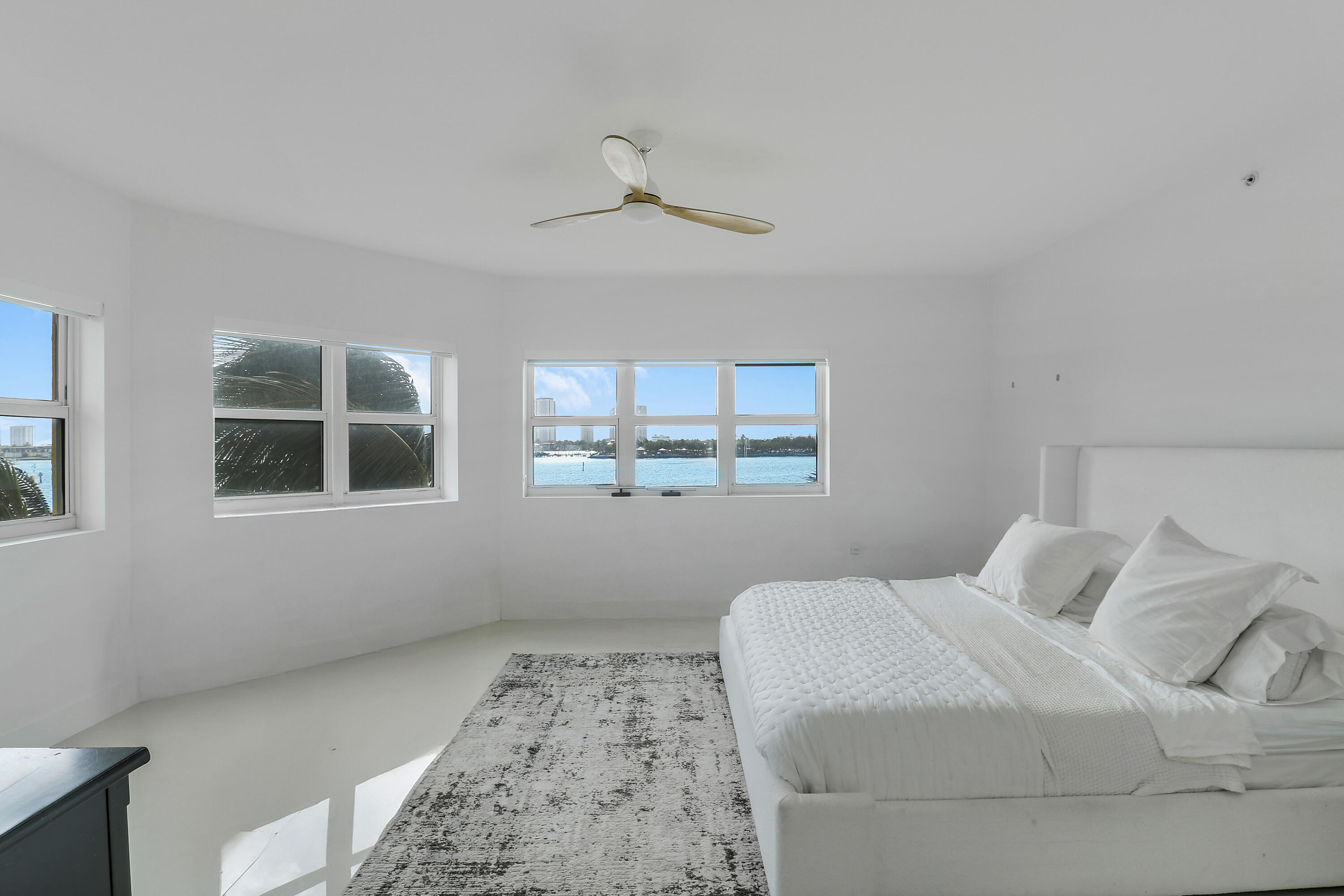 MARINA GRANDE RIVIERA BEACH CONDO - Residential