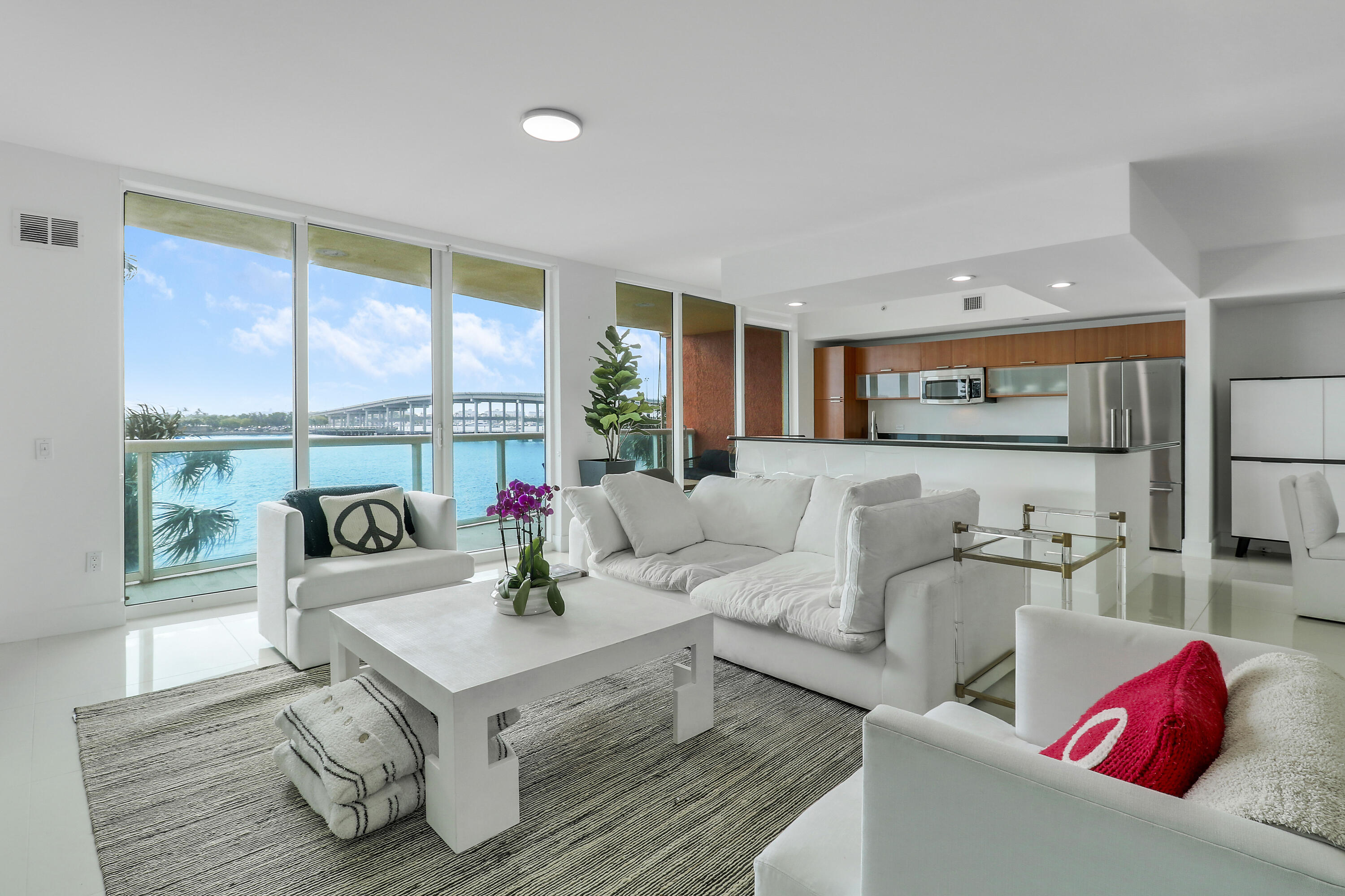 MARINA GRANDE RIVIERA BEACH CONDO - Residential