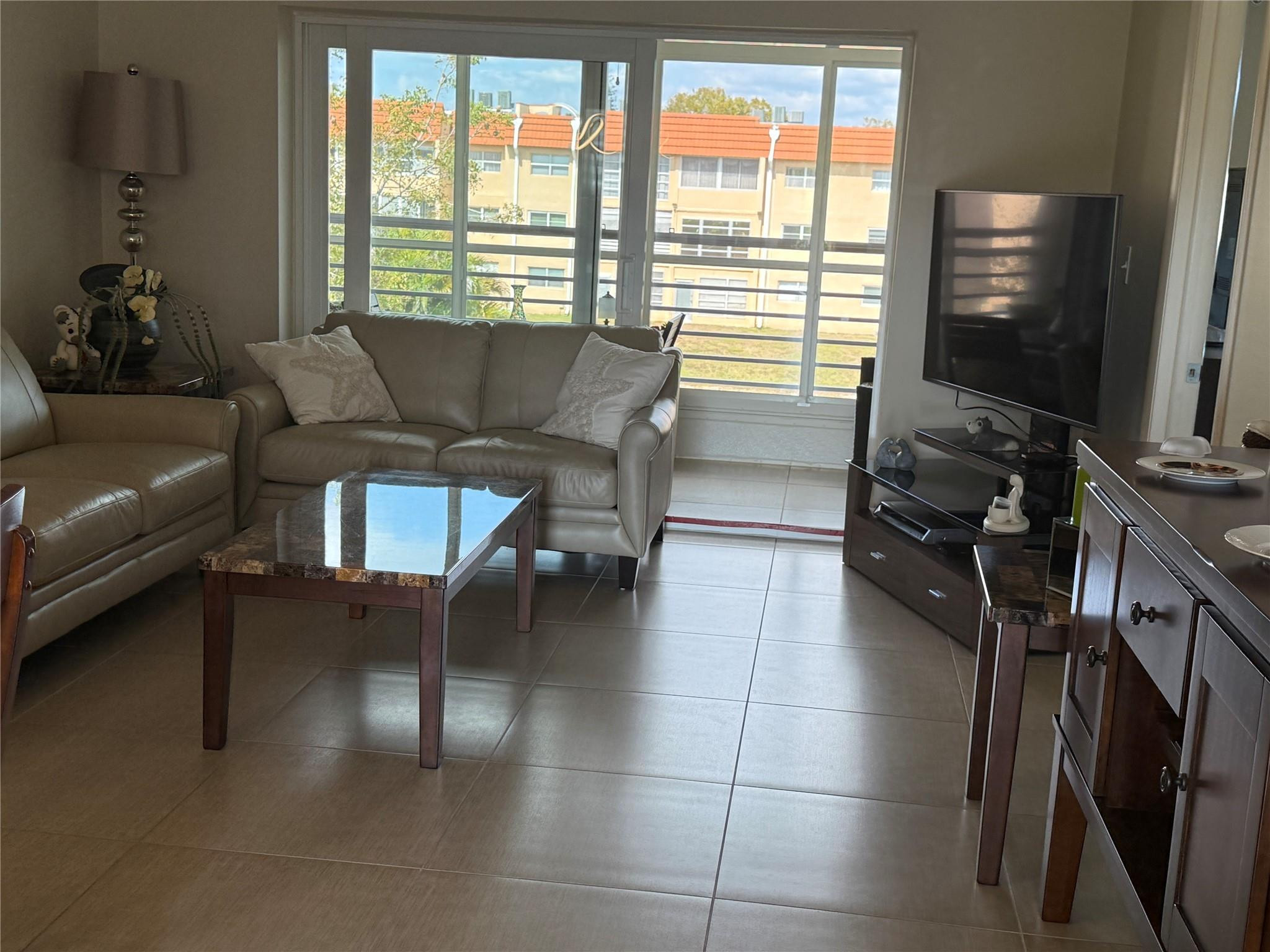 Sunrise Lakes - Residential