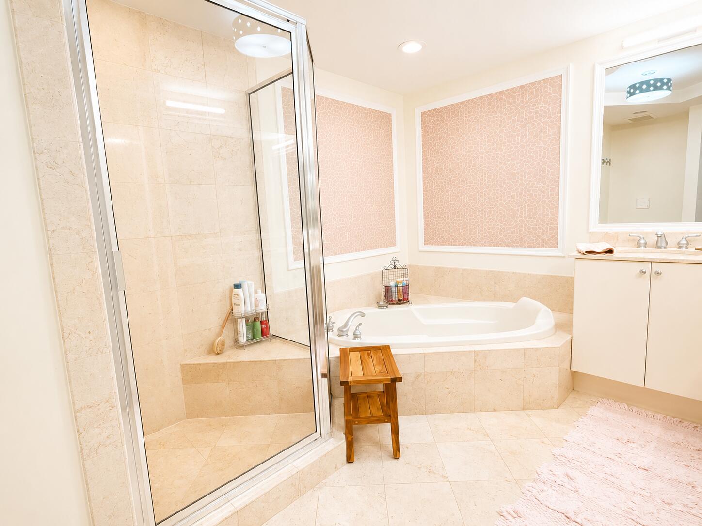 ONE CITY PLAZA CONDO - Residential Lease