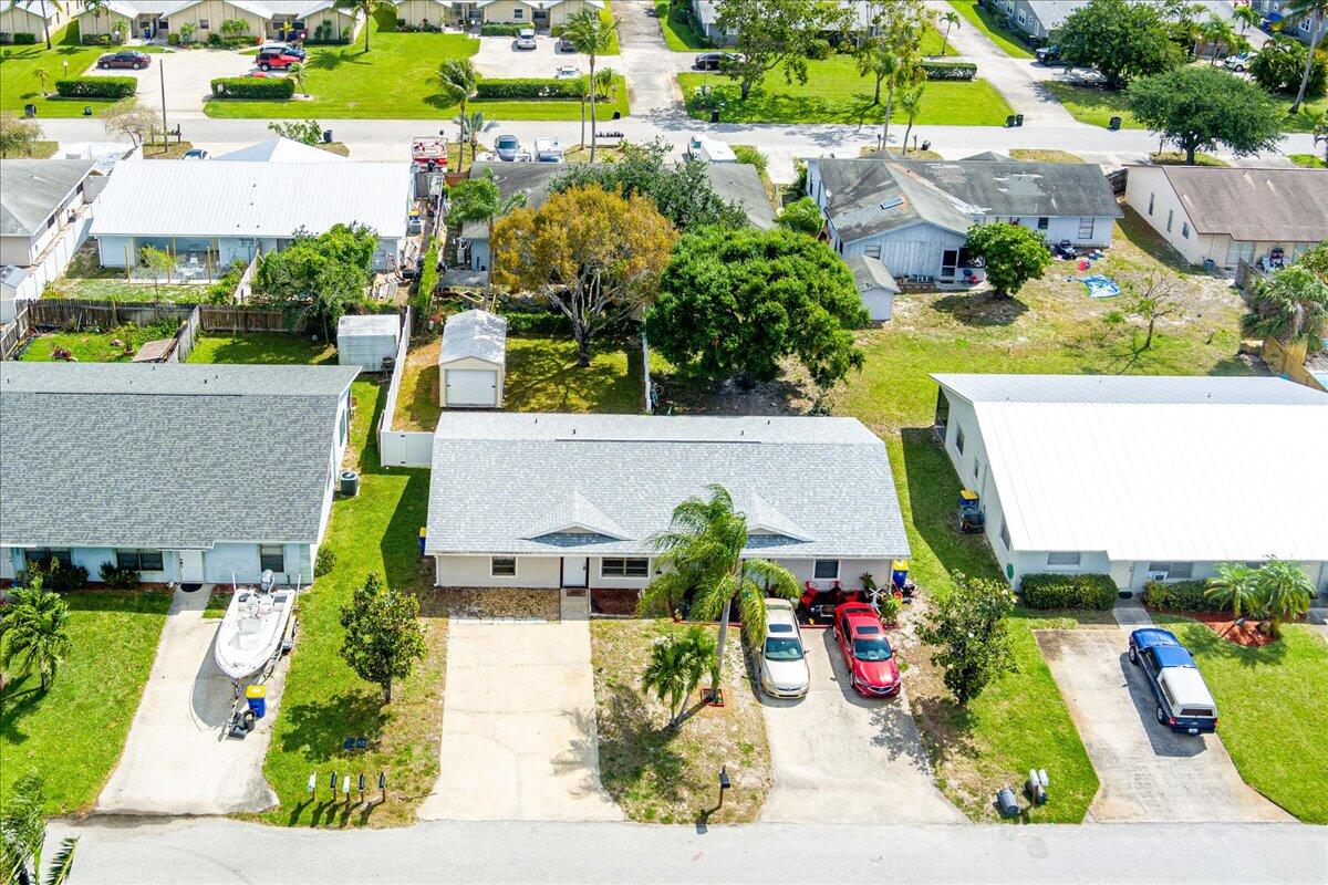 EASTRIDGE ESTATES - Residential Lease