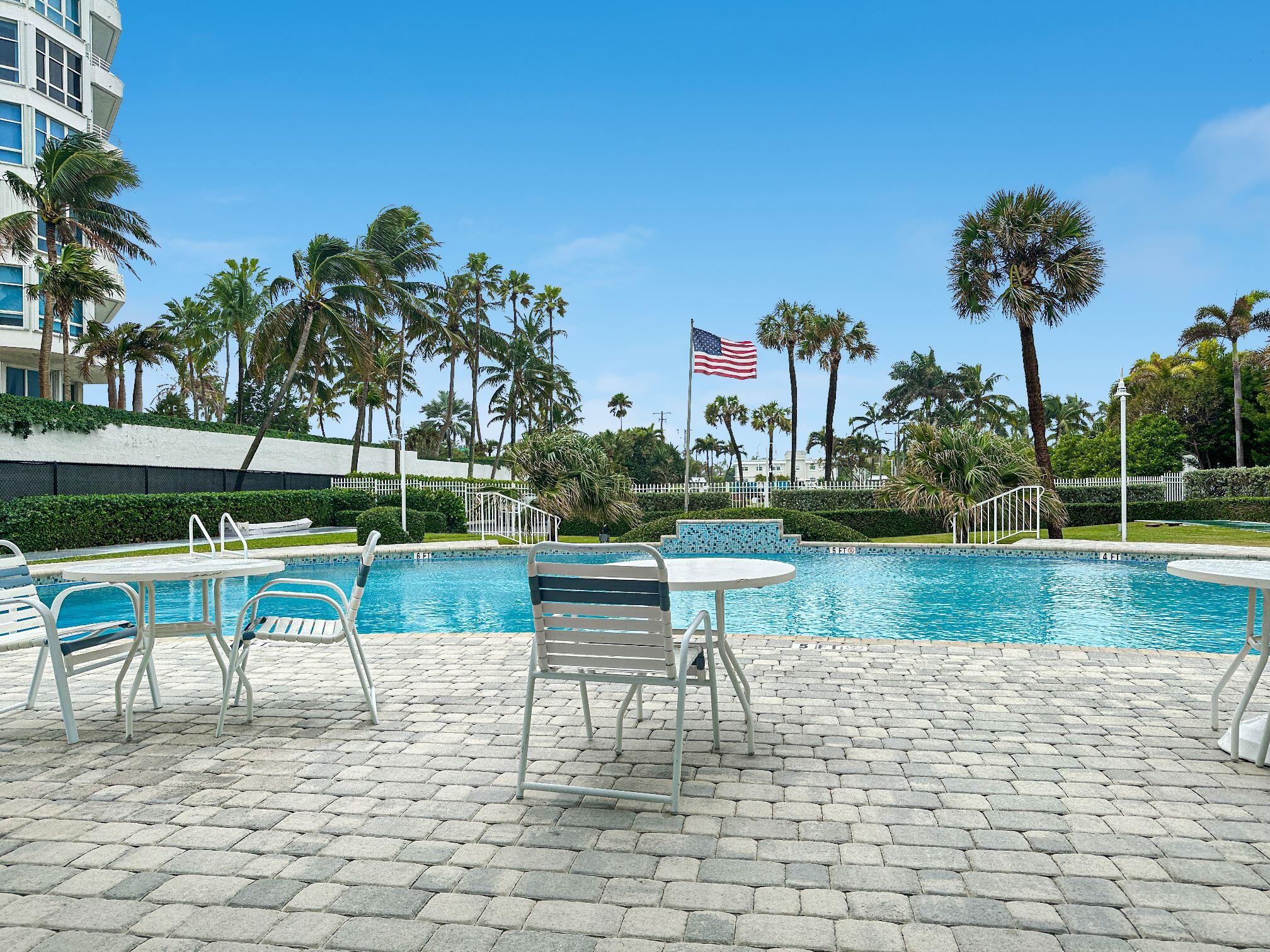 PALM CLUB CO-OP - Residential