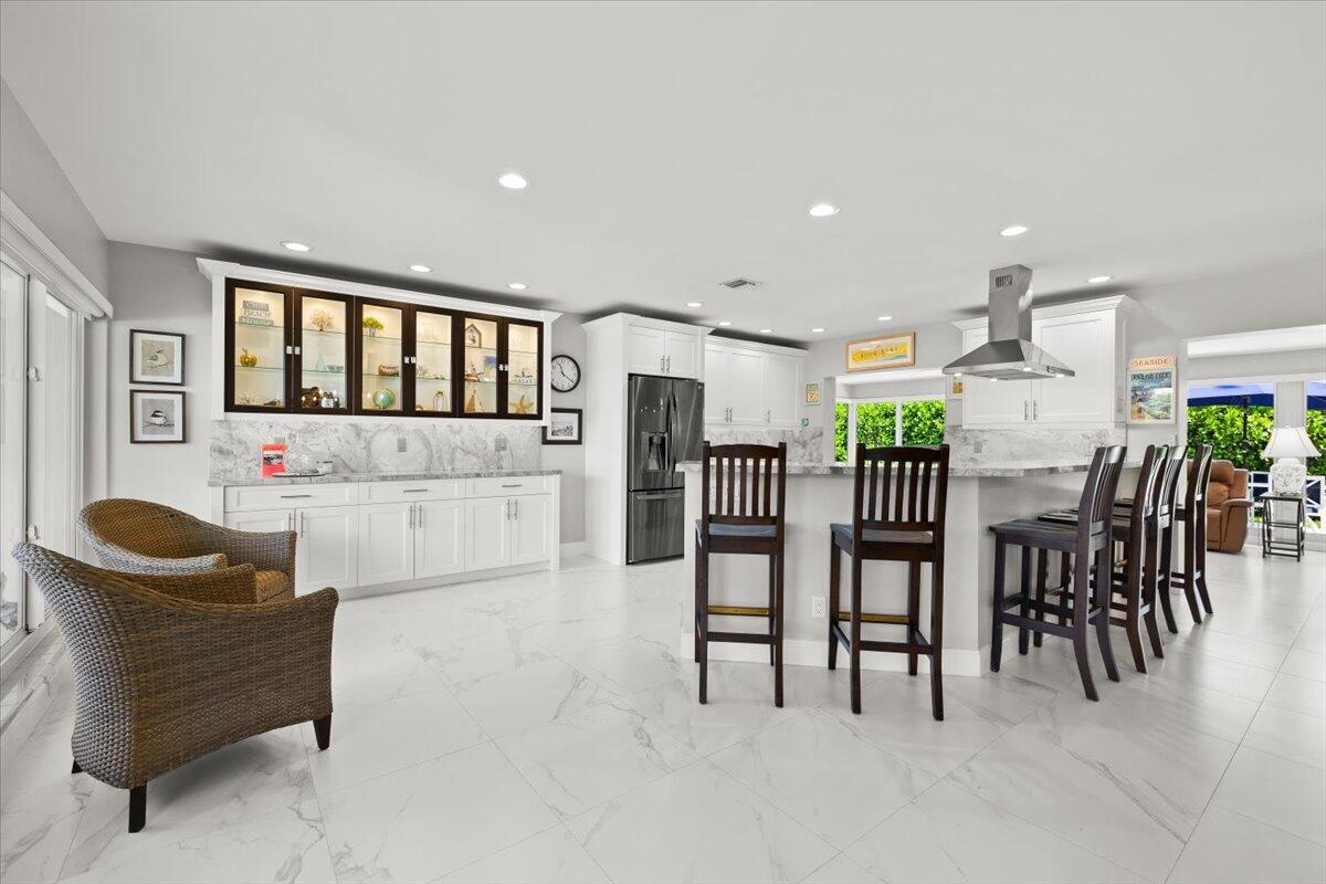 PALM CLUB CO-OP - Residential