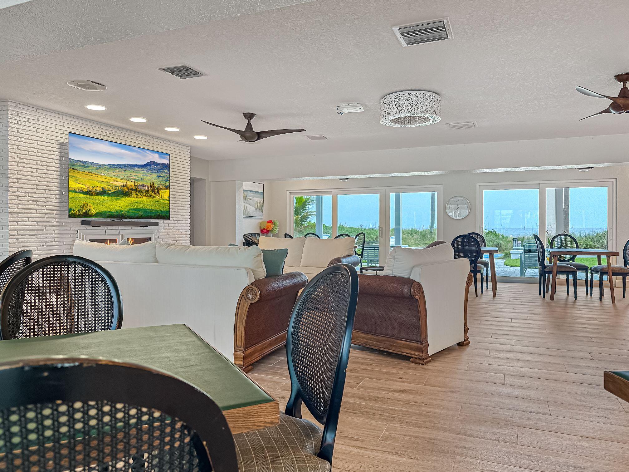 PALM CLUB CO-OP - Residential