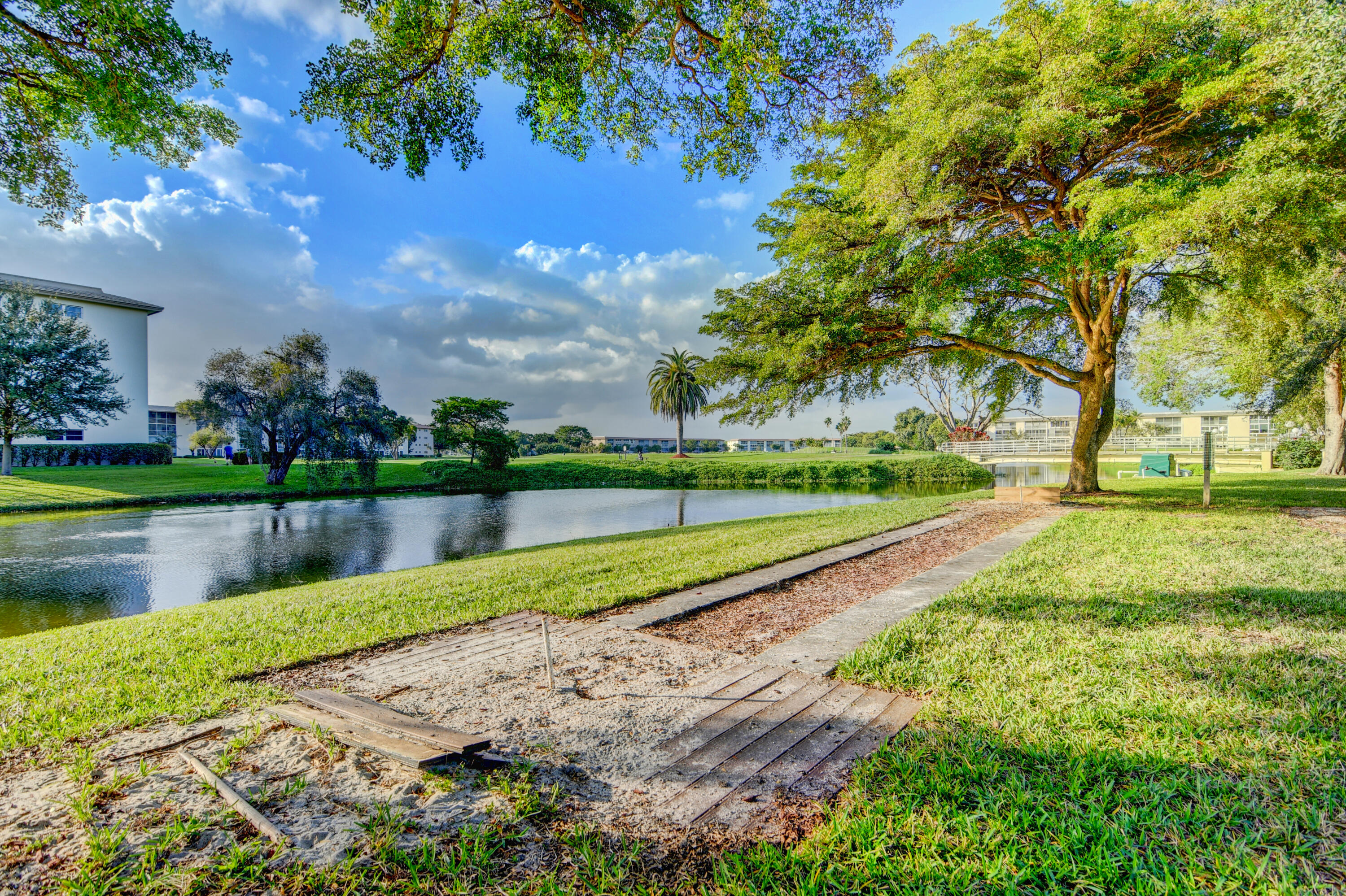 WYNMOOR VILLAGE - Residential