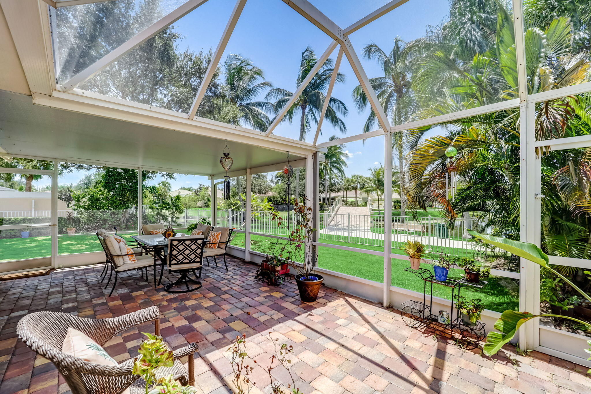 VILLAGEWALK OF WELLINGTON 3 - Residential