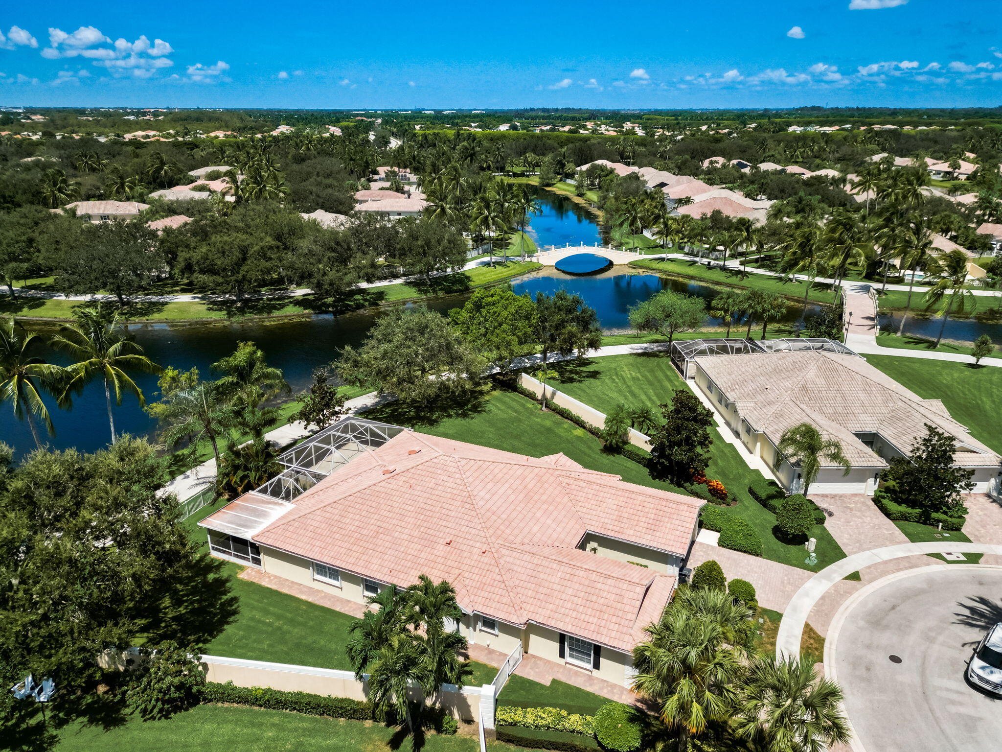VILLAGEWALK OF WELLINGTON 3 - Residential