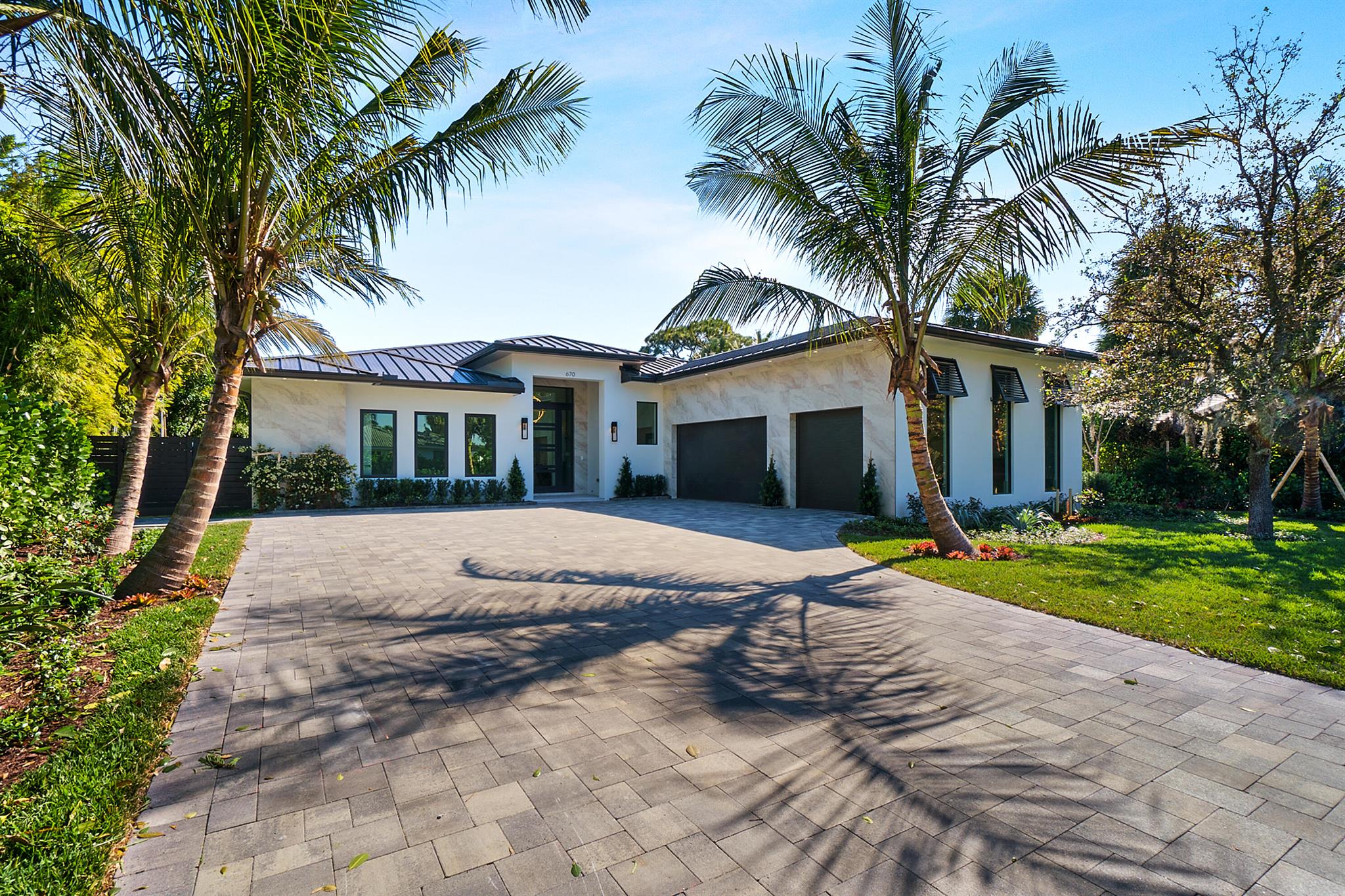 CAMPUS HEIGHTS - Residential