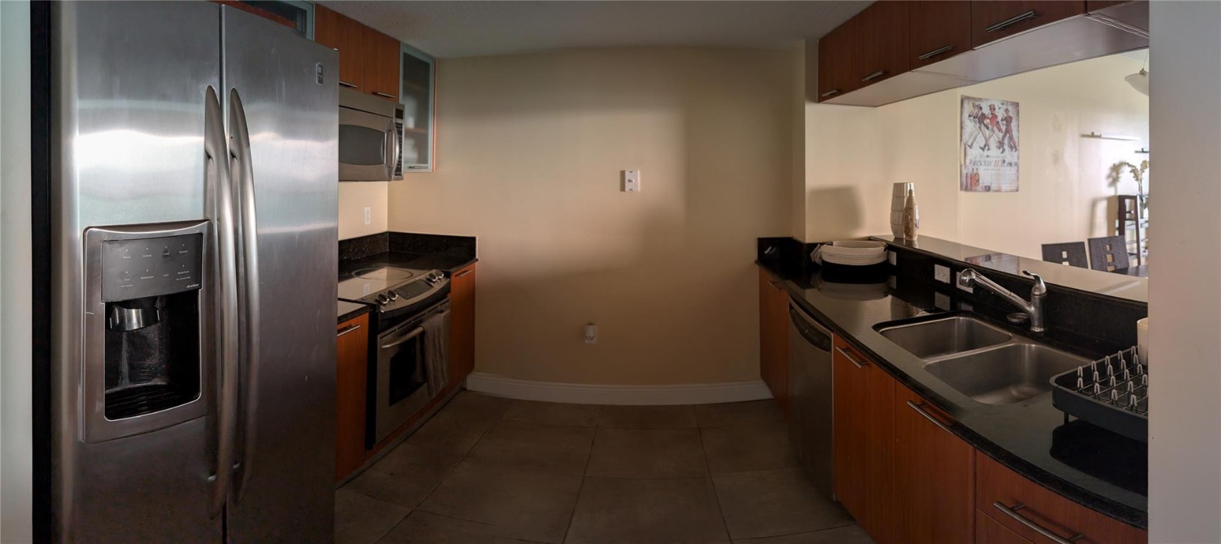 1800 CLUB - Residential