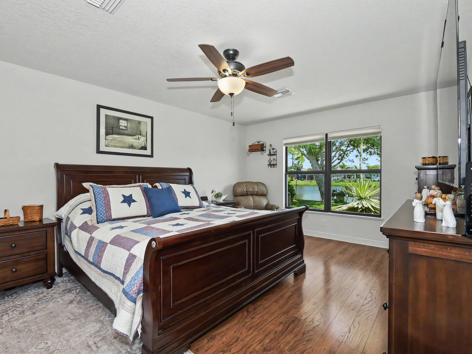 SPANISH LAKES COUNTRY CLUB VILL LEASEHOLD ESTATES - Residential