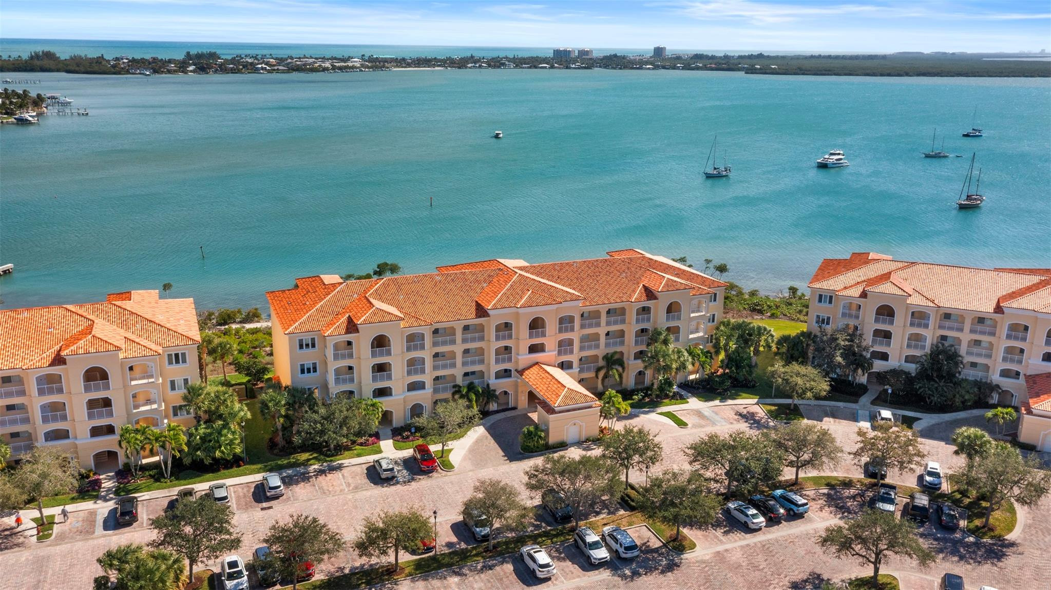 Harbour Isle West - Residential