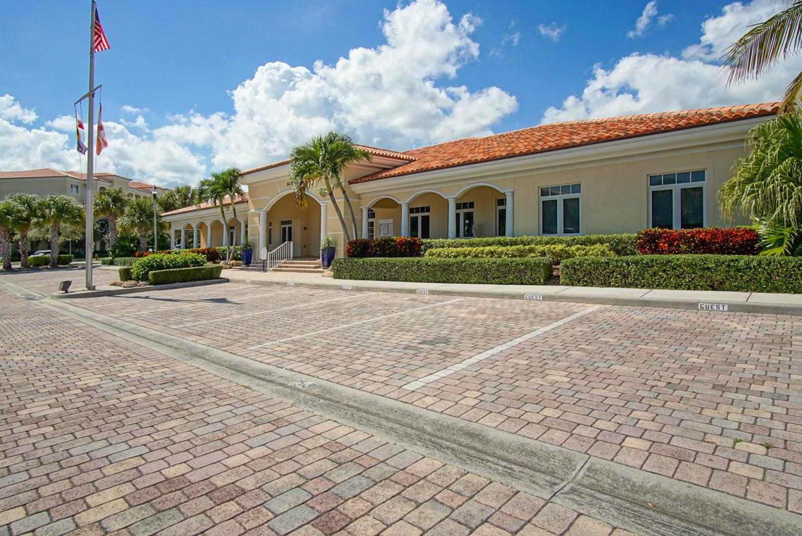 Harbour Isle West - Residential