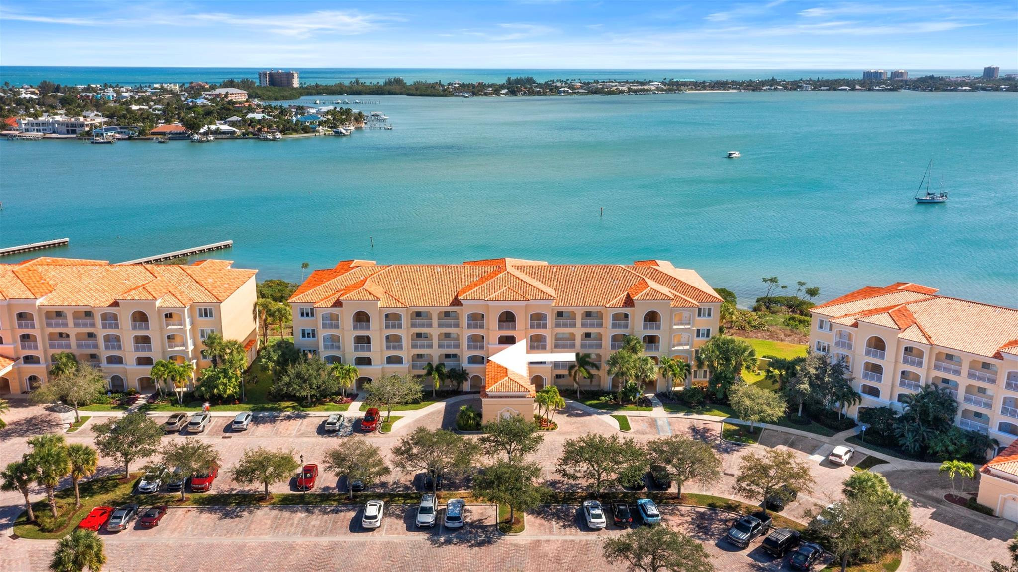 Harbour Isle West - Residential
