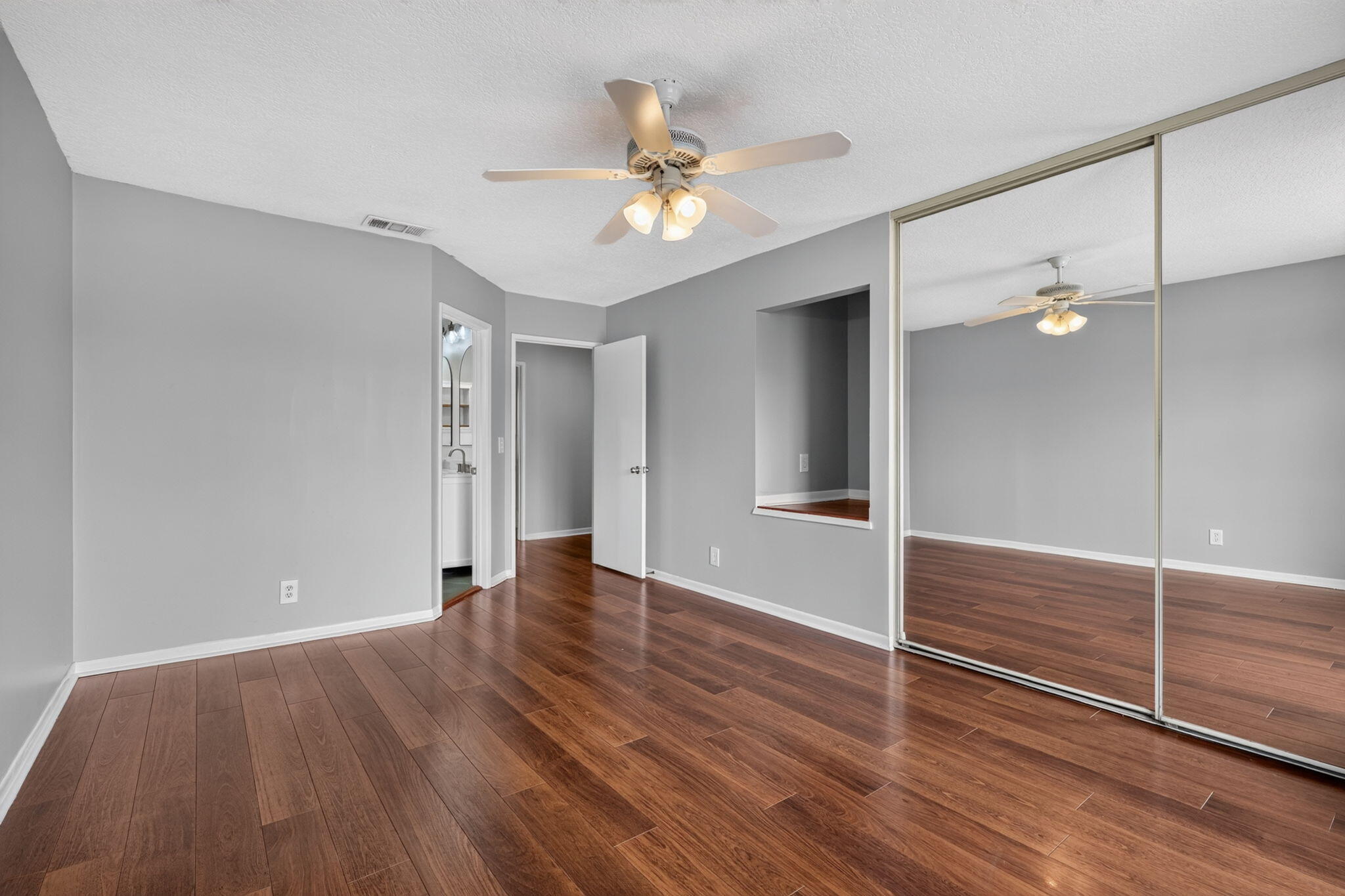 RIVERWALK 2 - Residential Lease