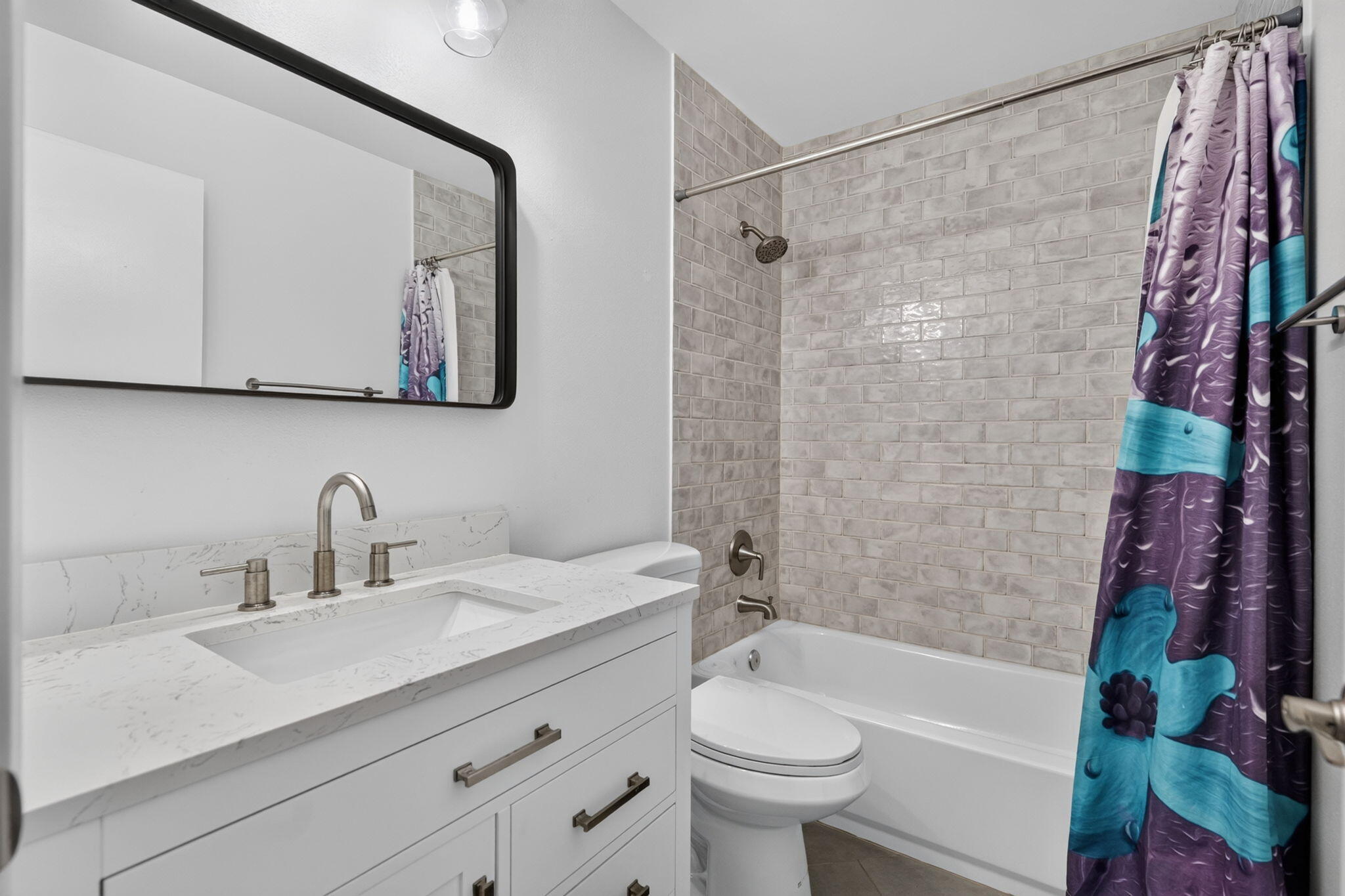 RIVERWALK 2 - Residential Lease