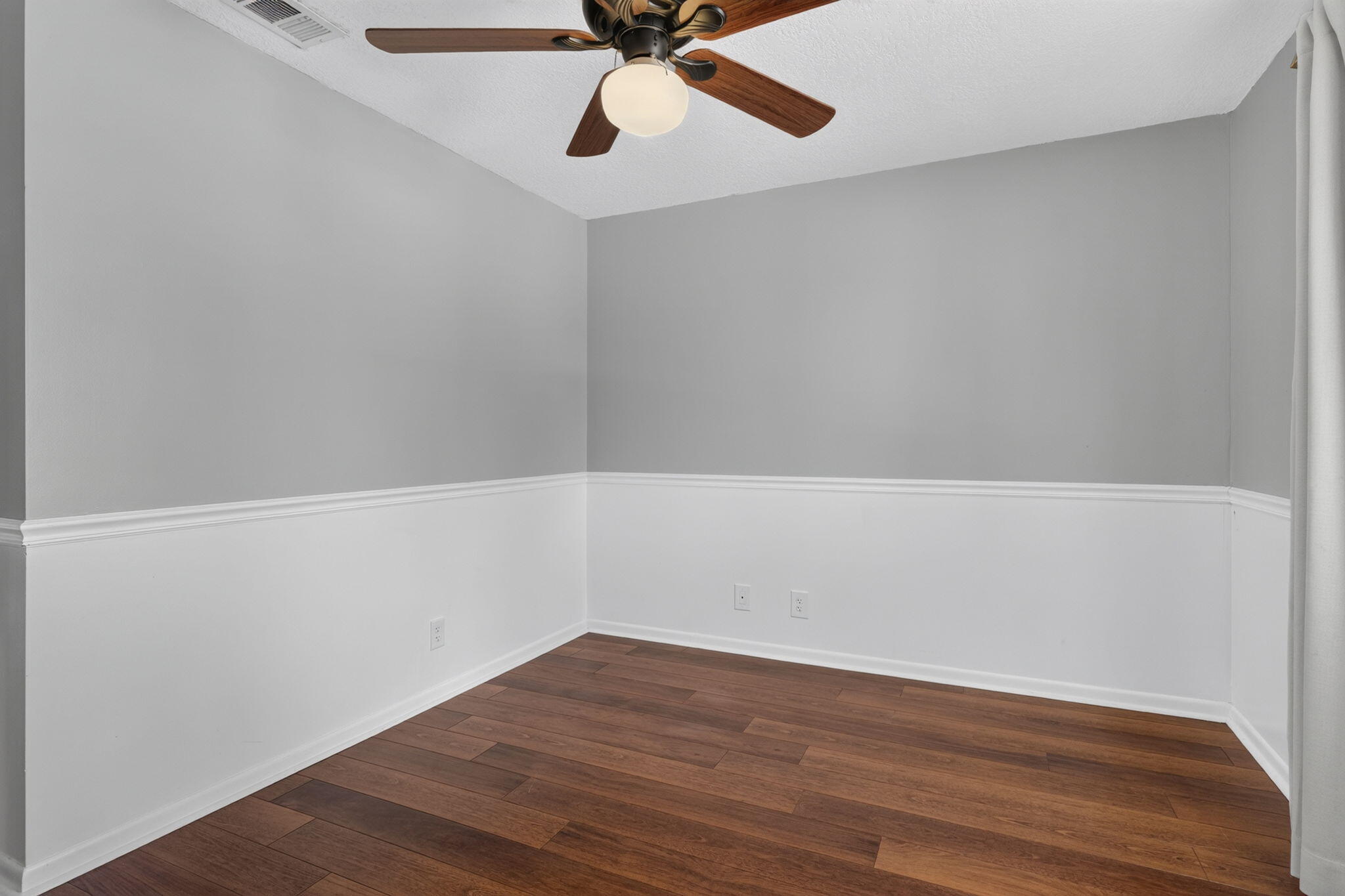 RIVERWALK 2 - Residential Lease