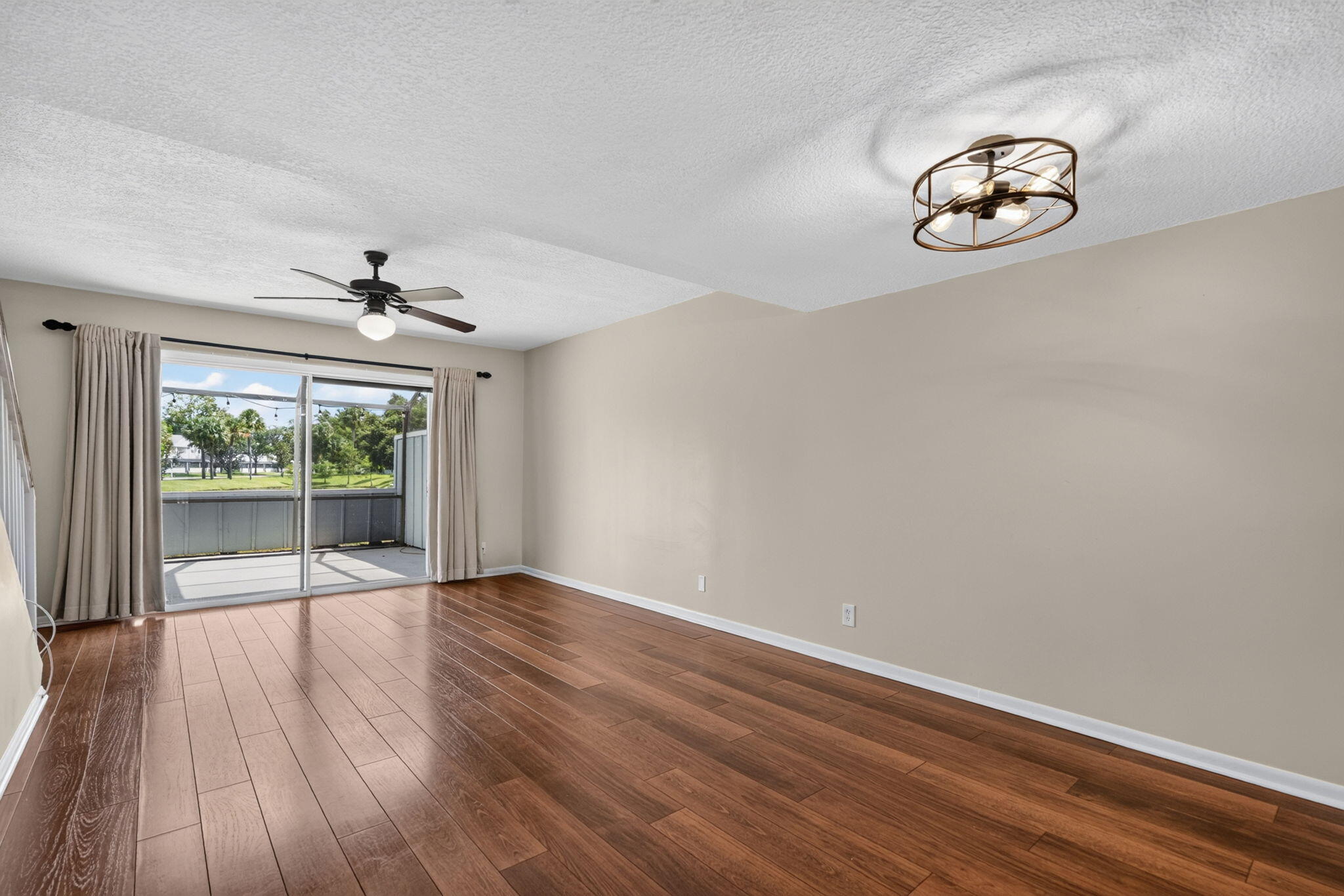 RIVERWALK 2 - Residential Lease