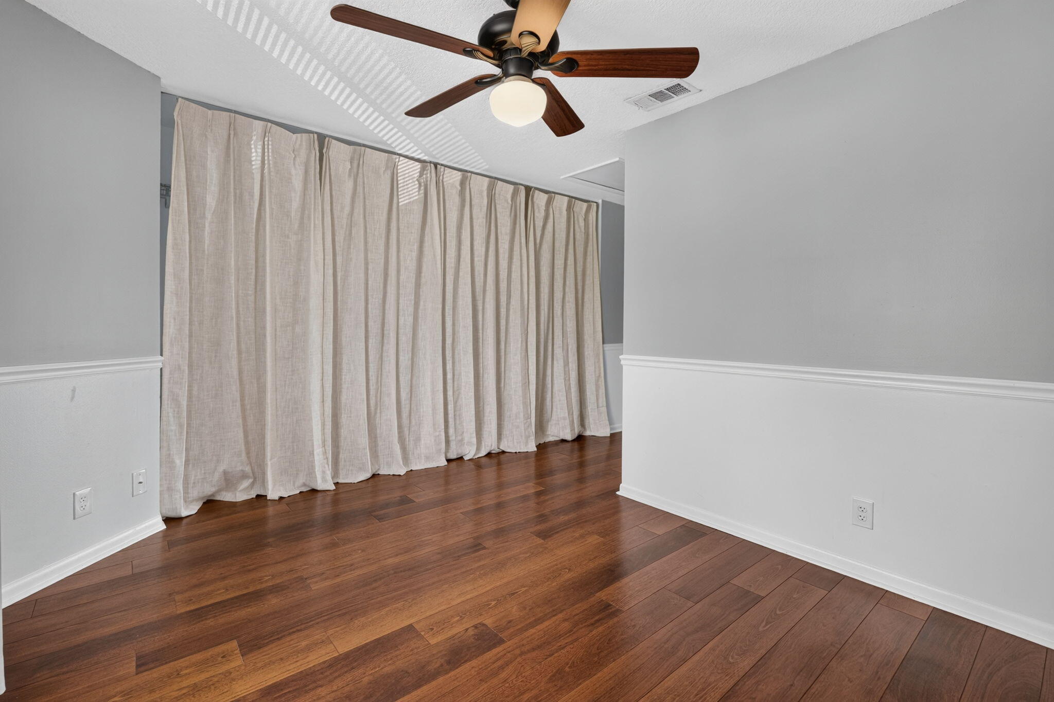 RIVERWALK 2 - Residential Lease