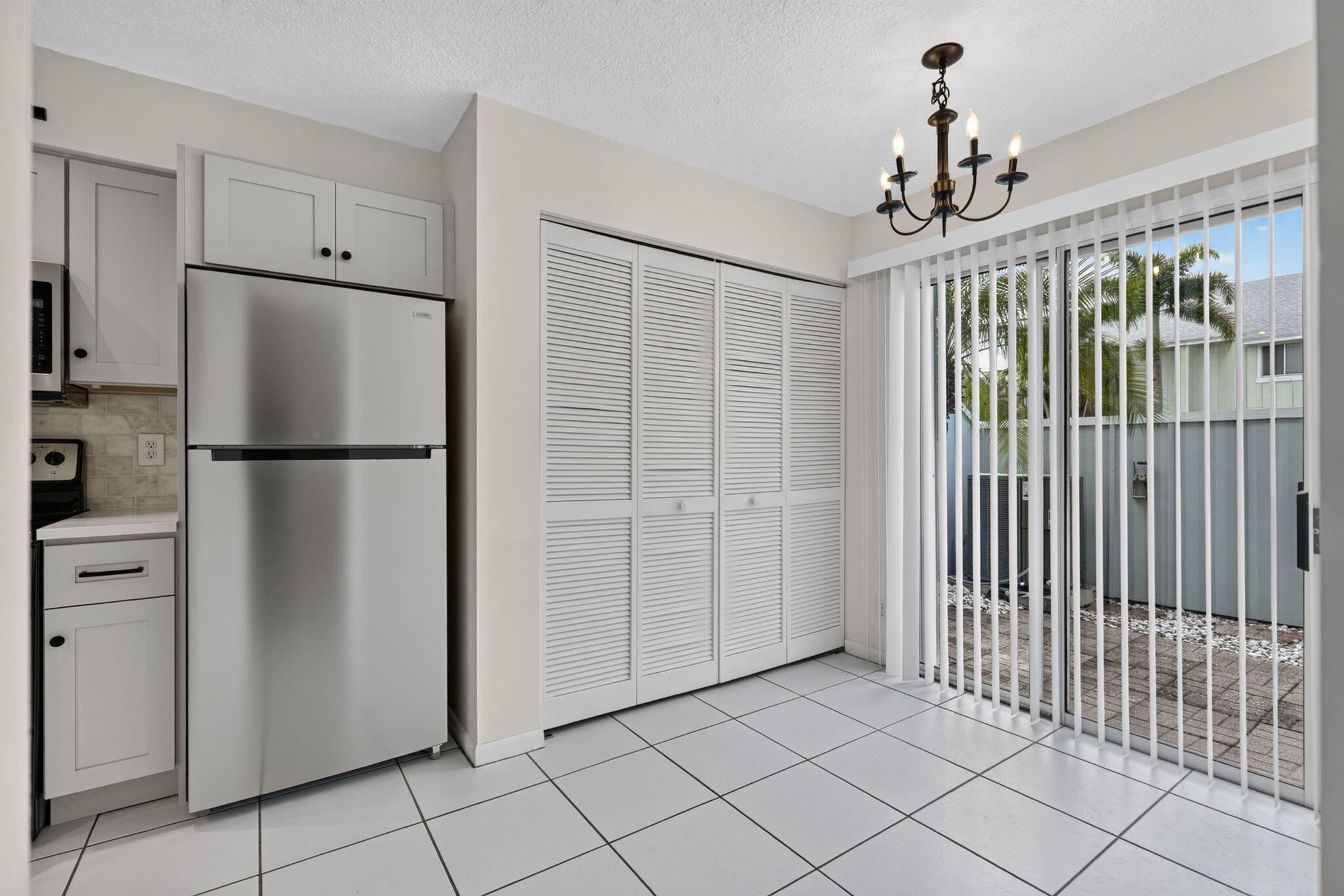 RIVERWALK 2 - Residential Lease