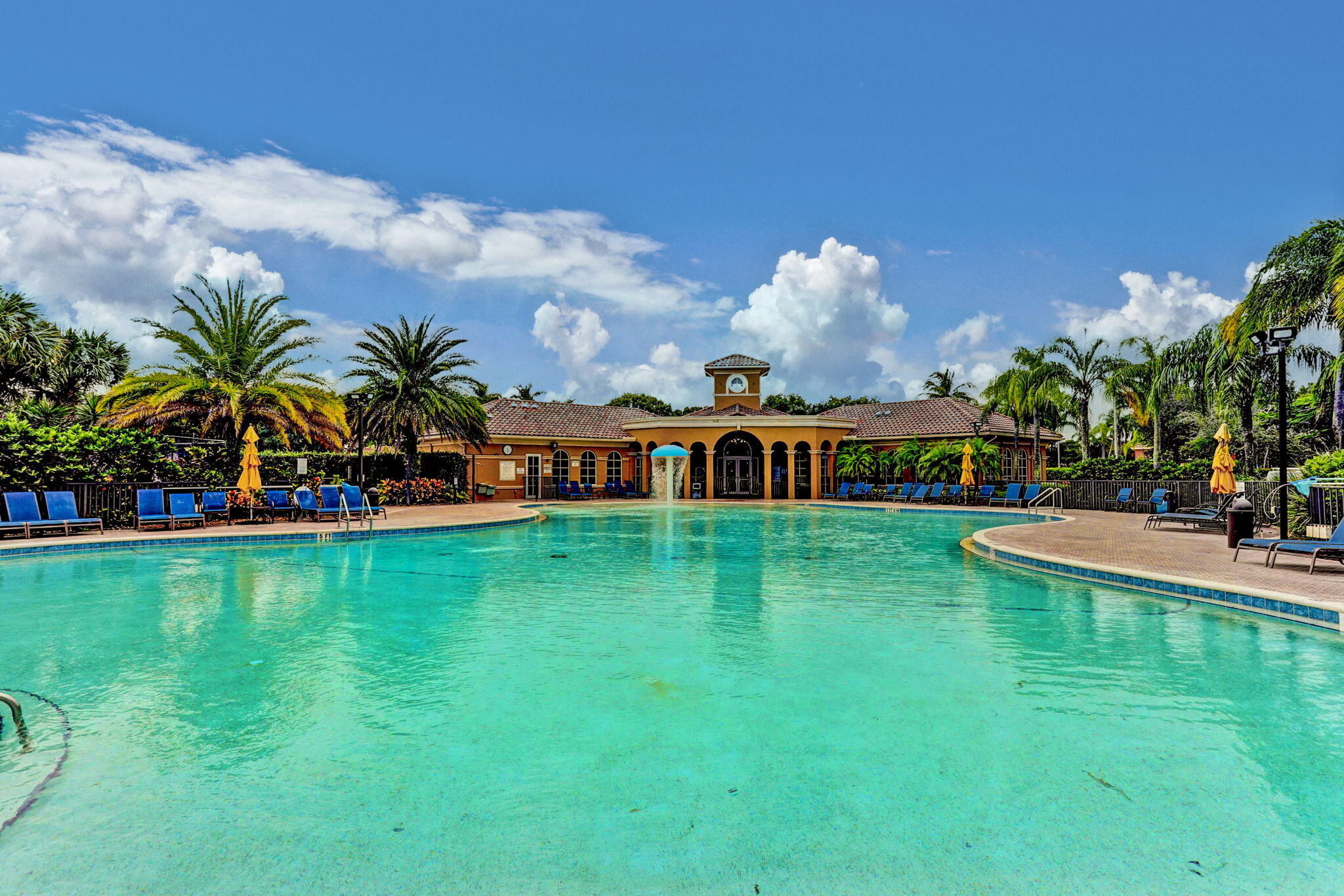 COVE AT BRIAR BAY CONDO - Residential