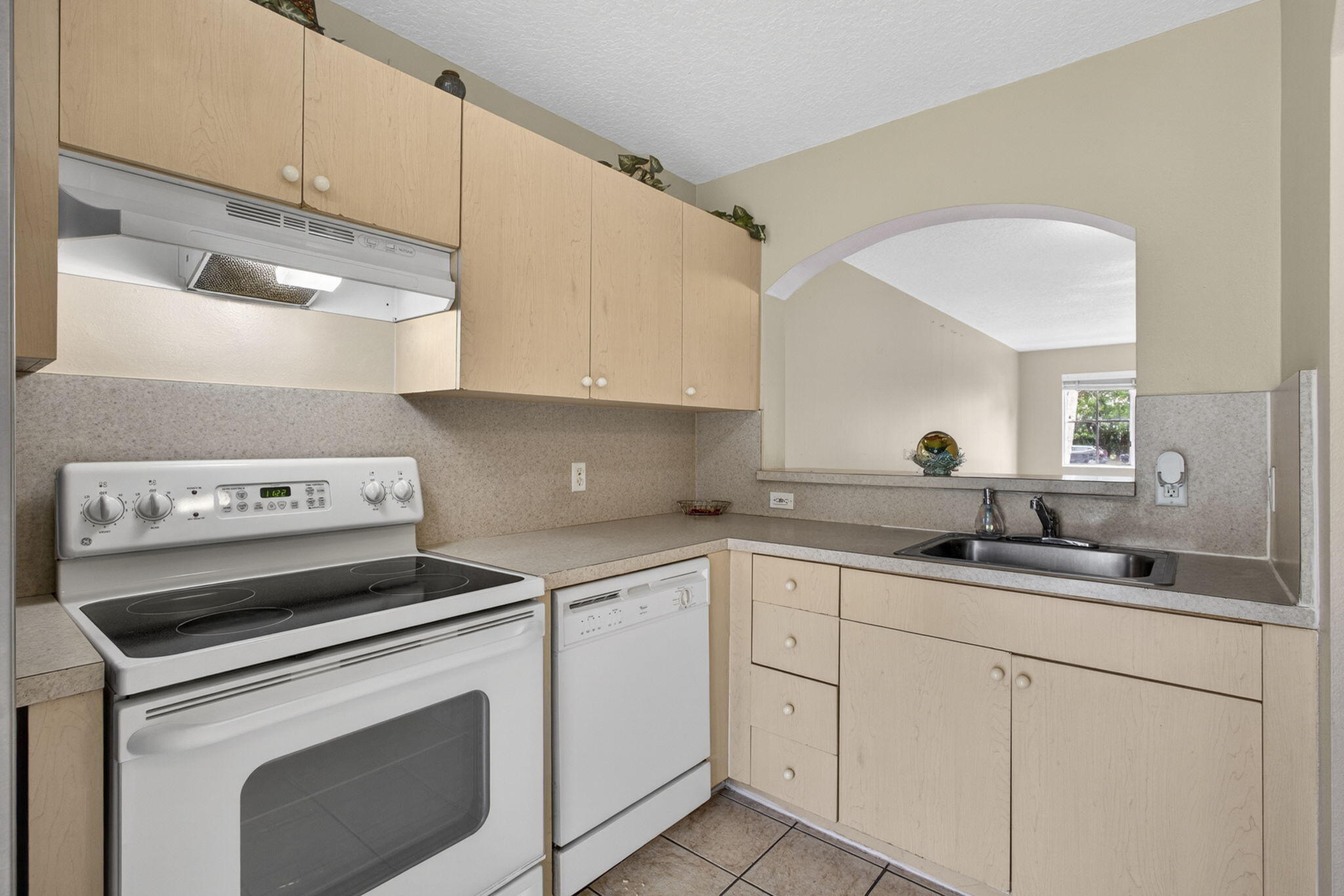 COVE AT BRIAR BAY CONDO - Residential