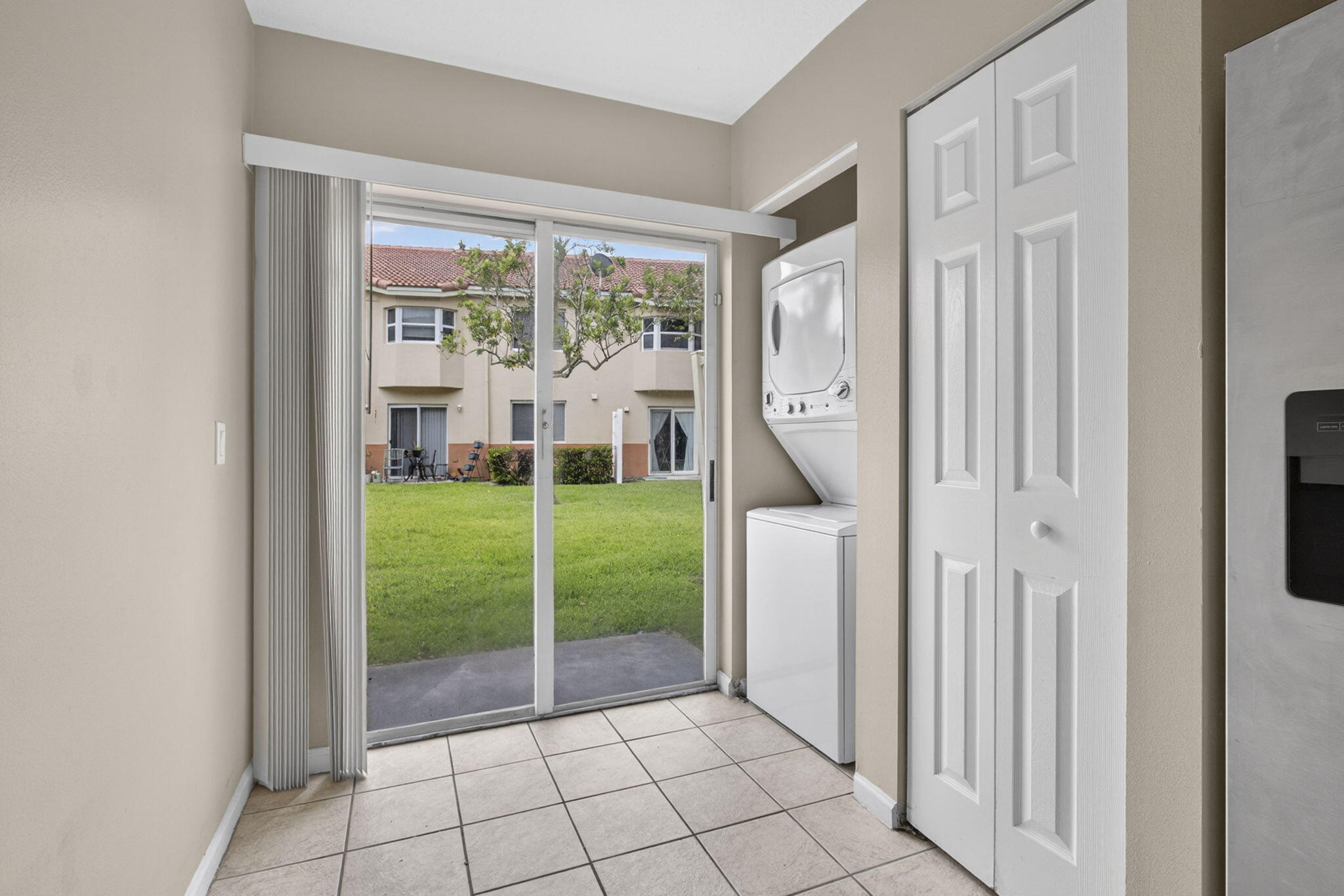 COVE AT BRIAR BAY CONDO - Residential
