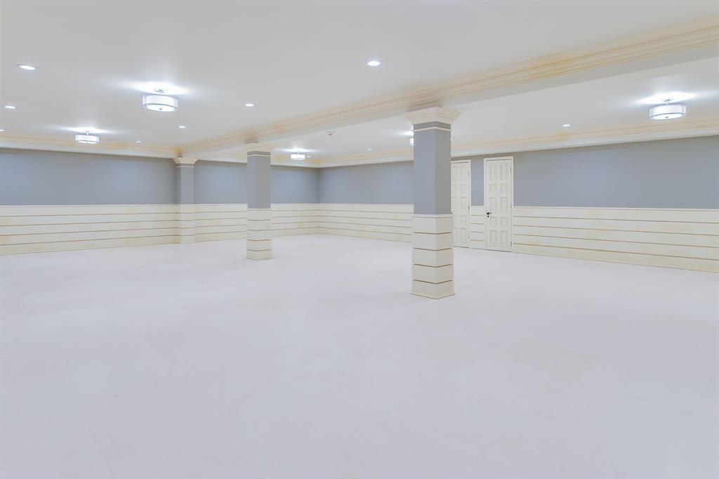 ADAMS - Residential