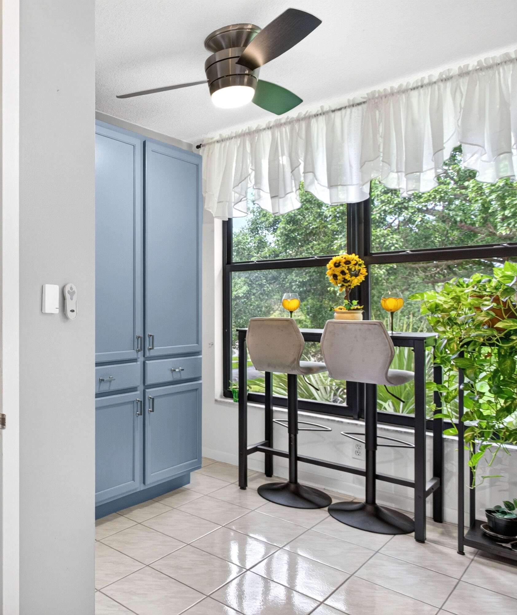 CORAL GATE V CONDO - Residential