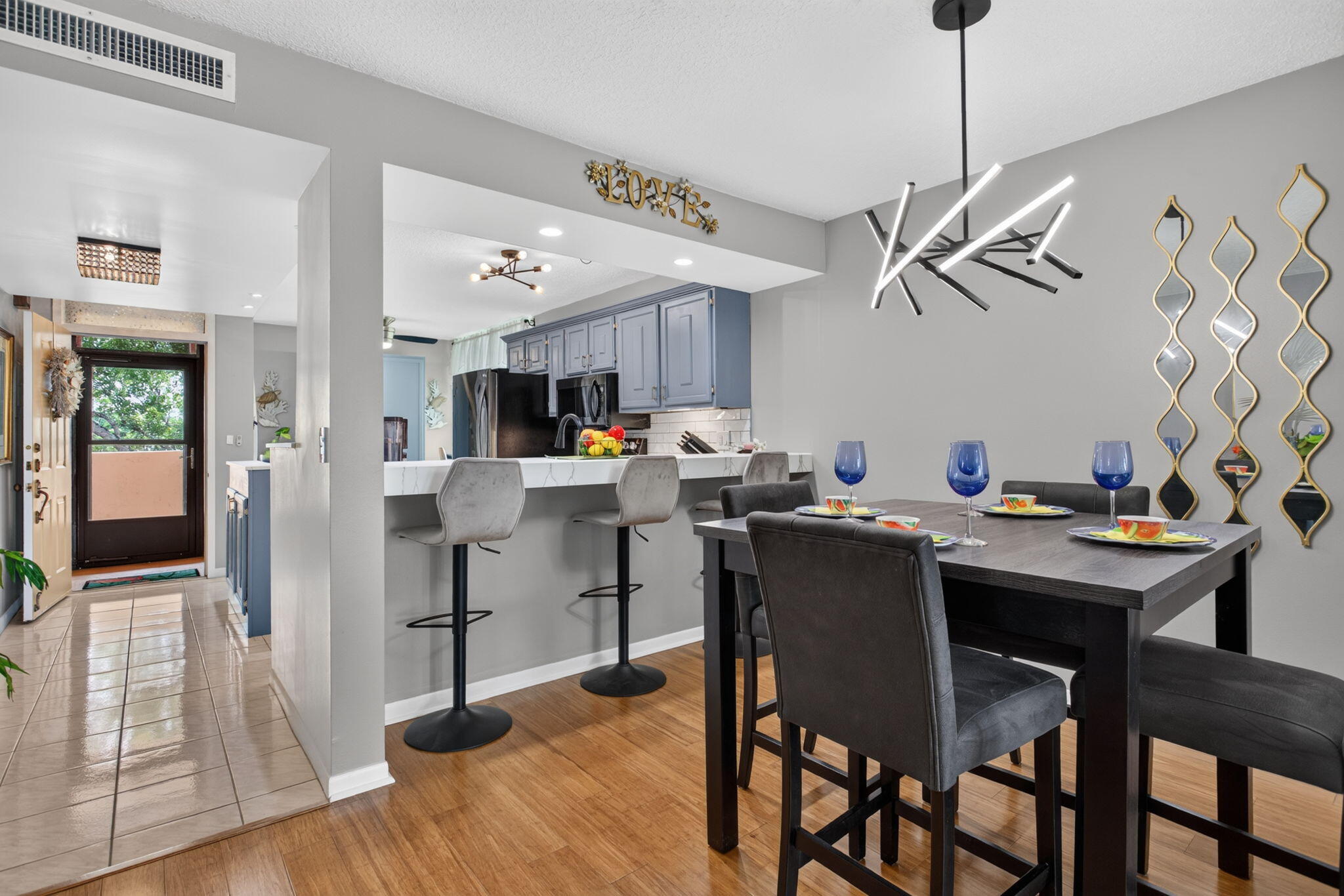 CORAL GATE V CONDO - Residential