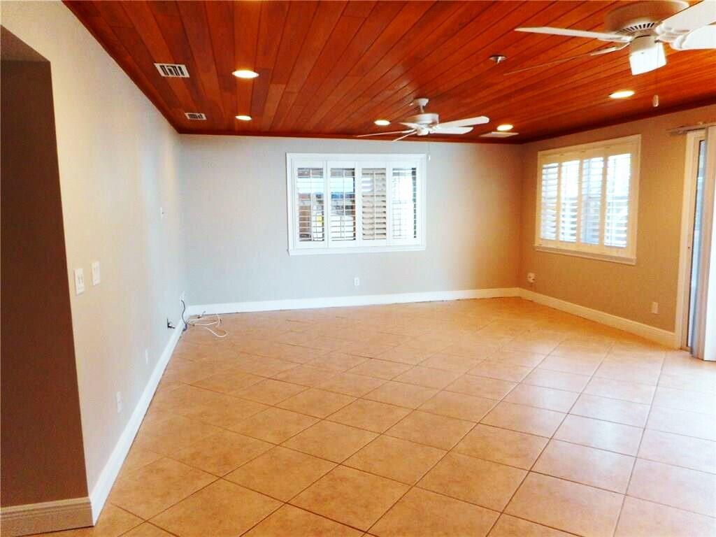 FISHERMANS VILLAGE - Residential Lease