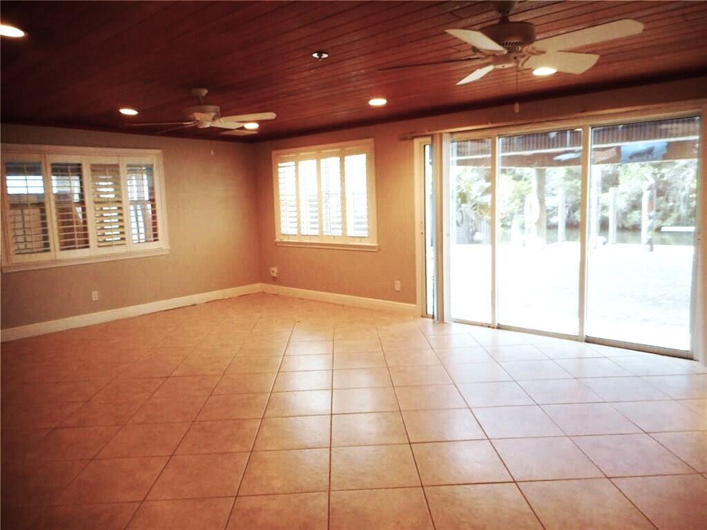 FISHERMANS VILLAGE - Residential Lease
