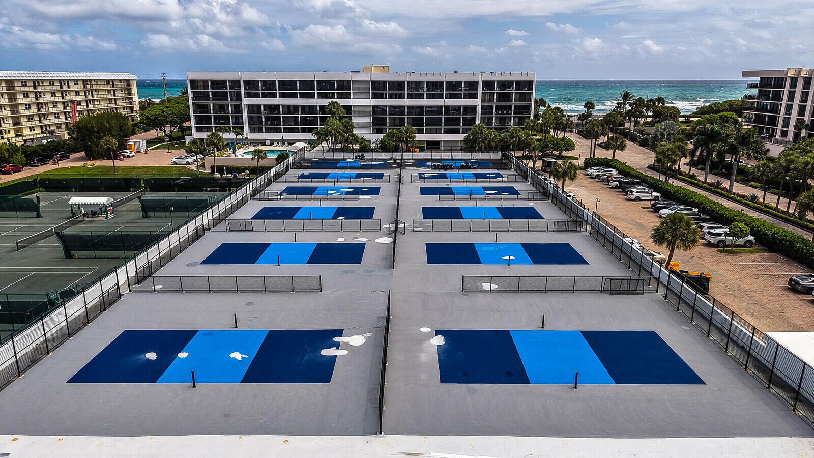 YACHT & RACQUET CLUB OF BOCA RATON CONDO - Residential Lease