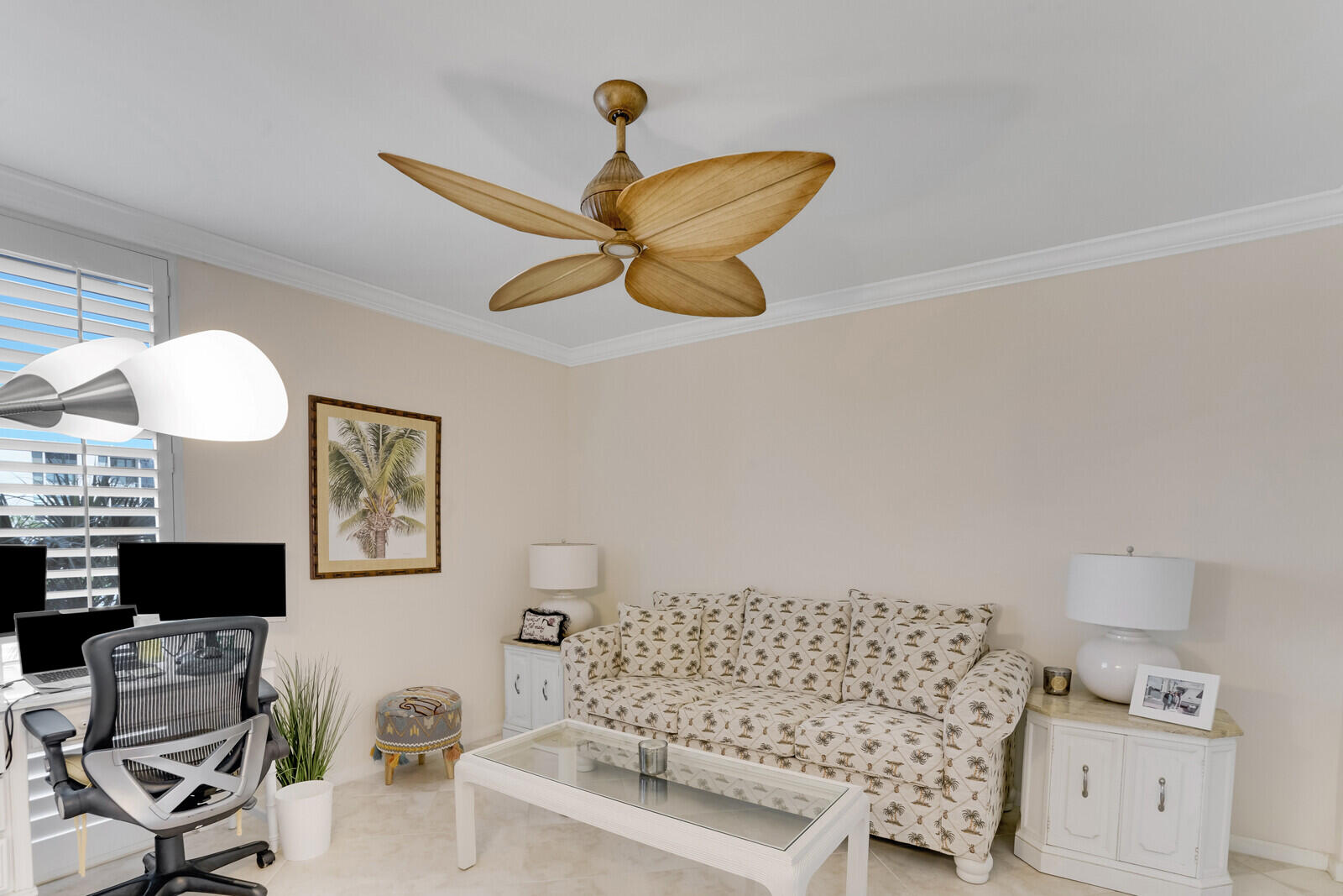 YACHT & RACQUET CLUB OF BOCA RATON CONDO - Residential Lease
