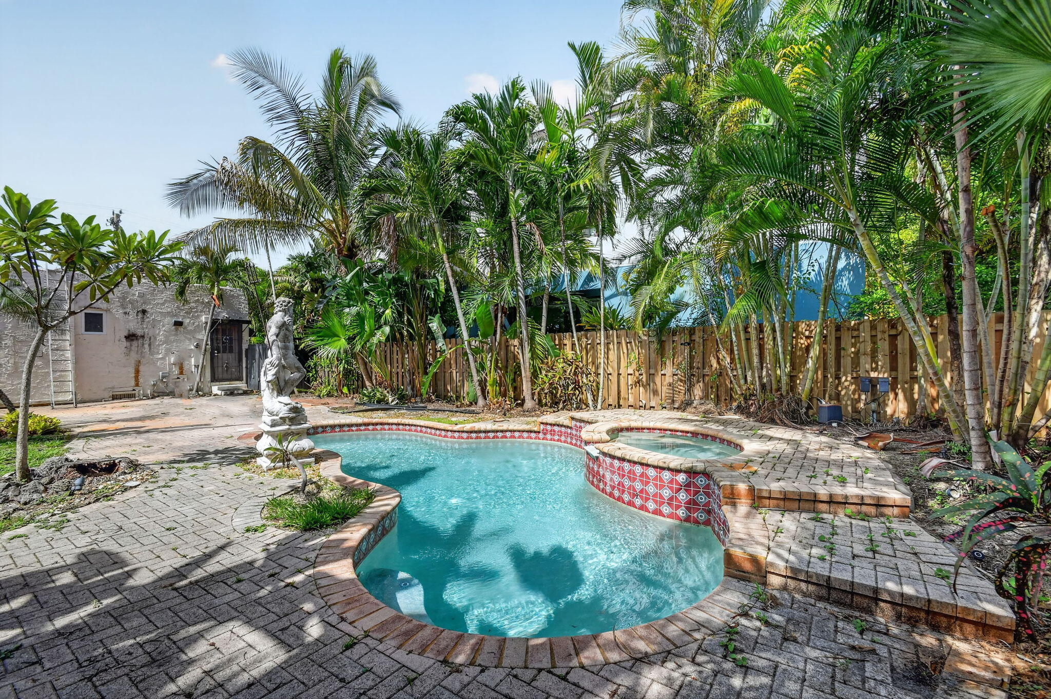 DELL PARK - Residential