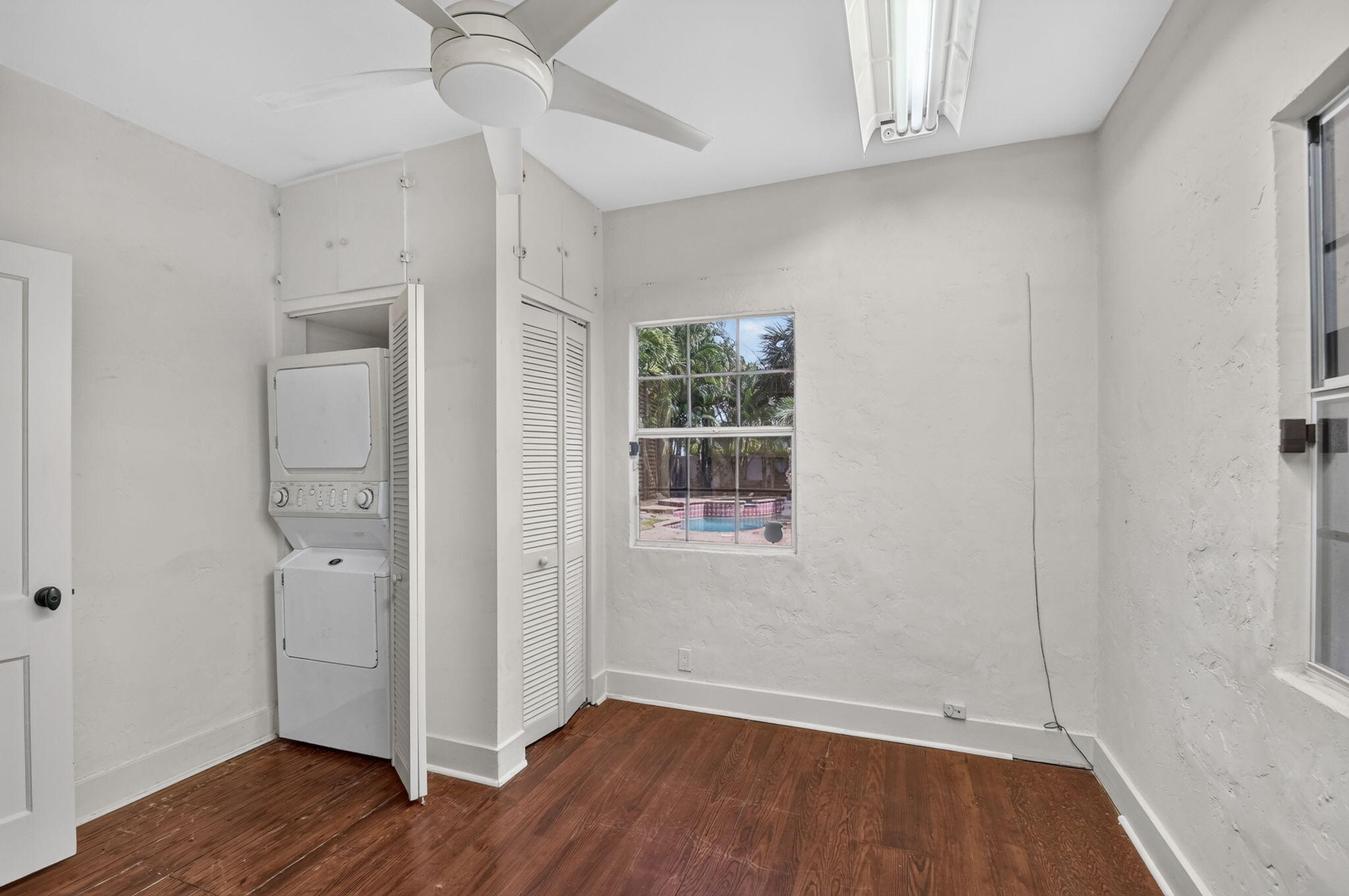 DELL PARK - Residential
