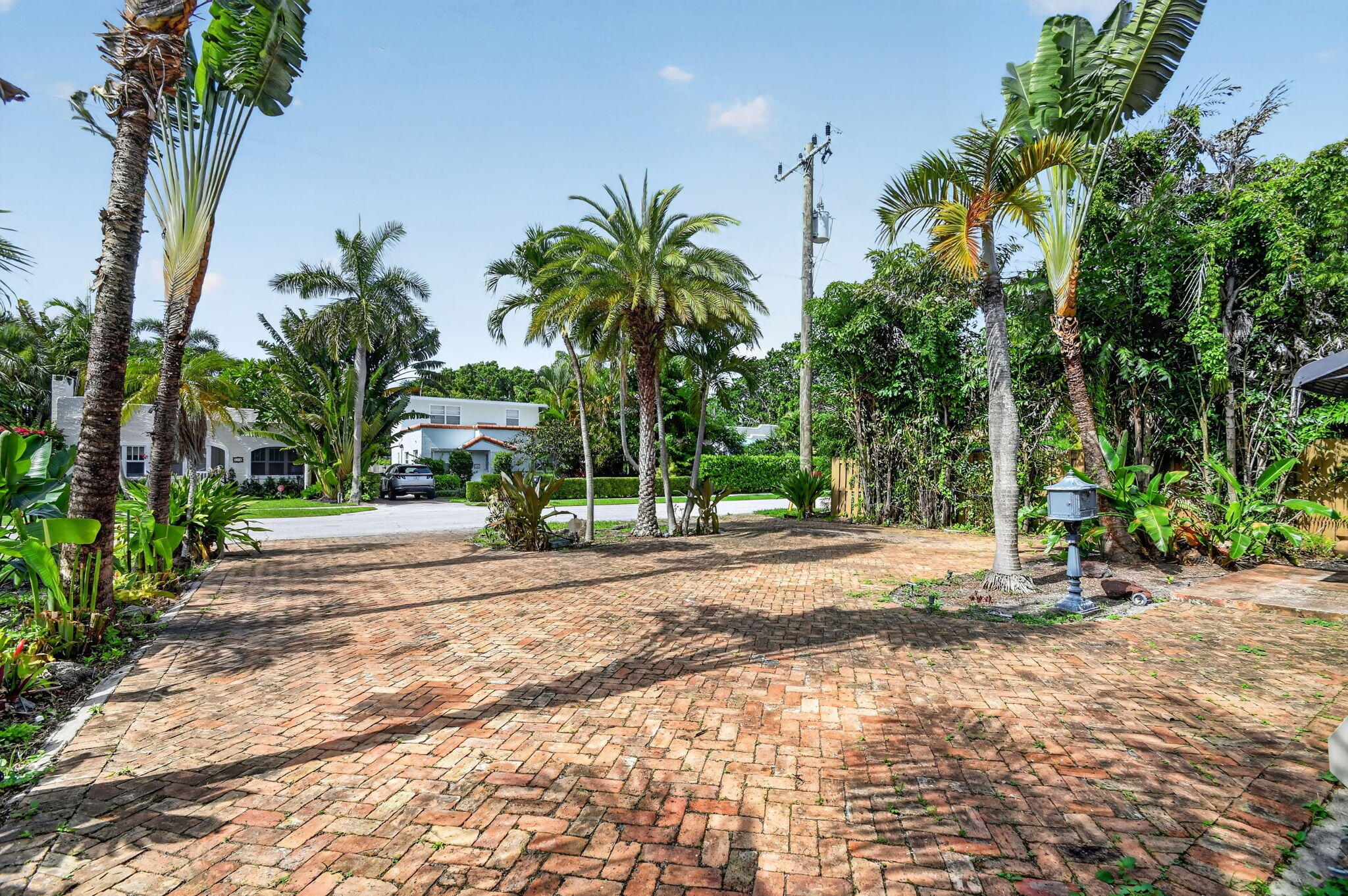 DELL PARK - Residential