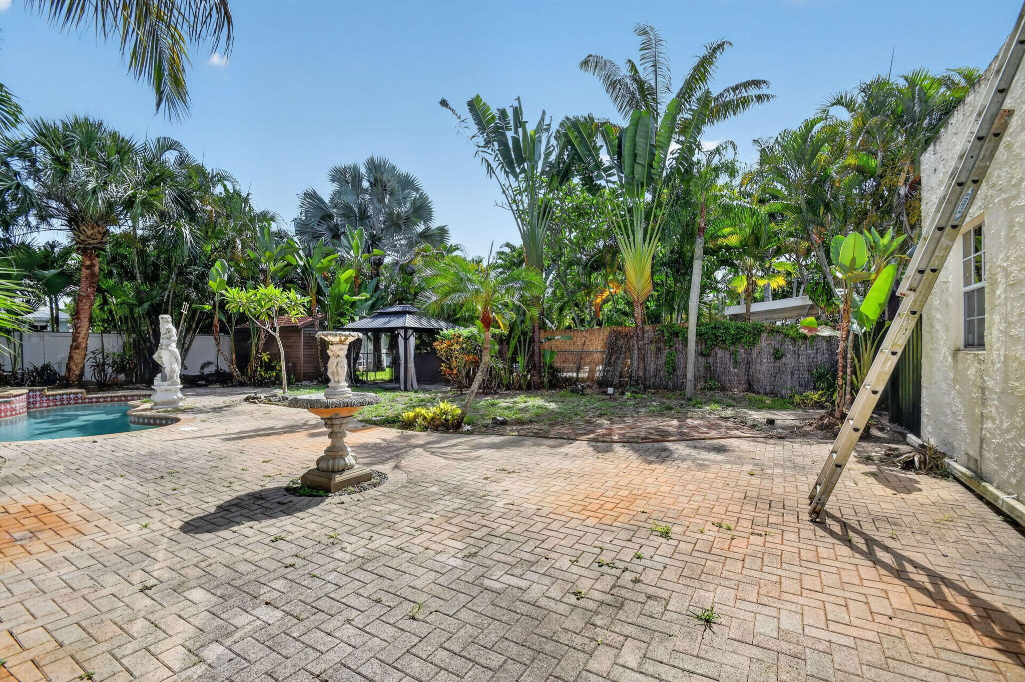 DELL PARK - Residential