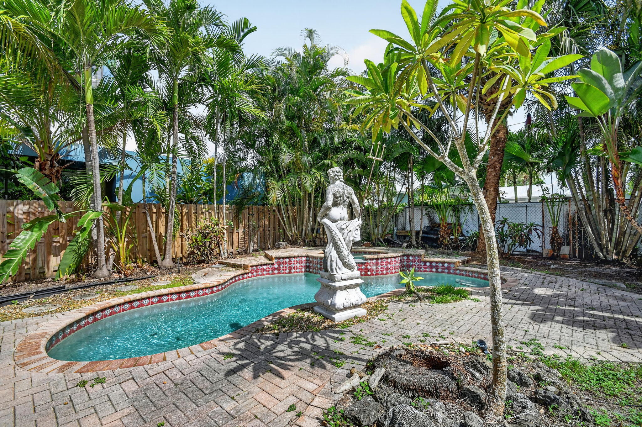 DELL PARK - Residential