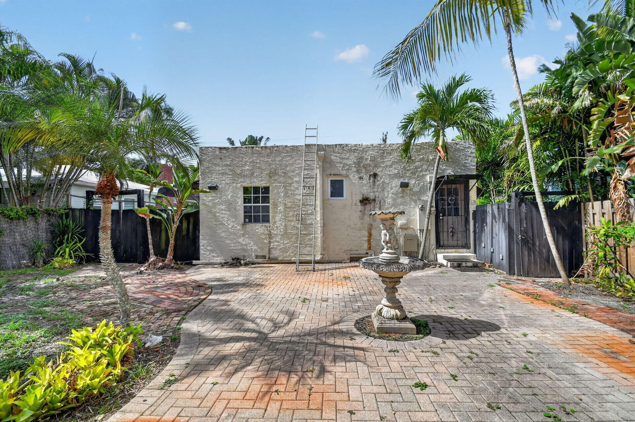 DELL PARK - Residential