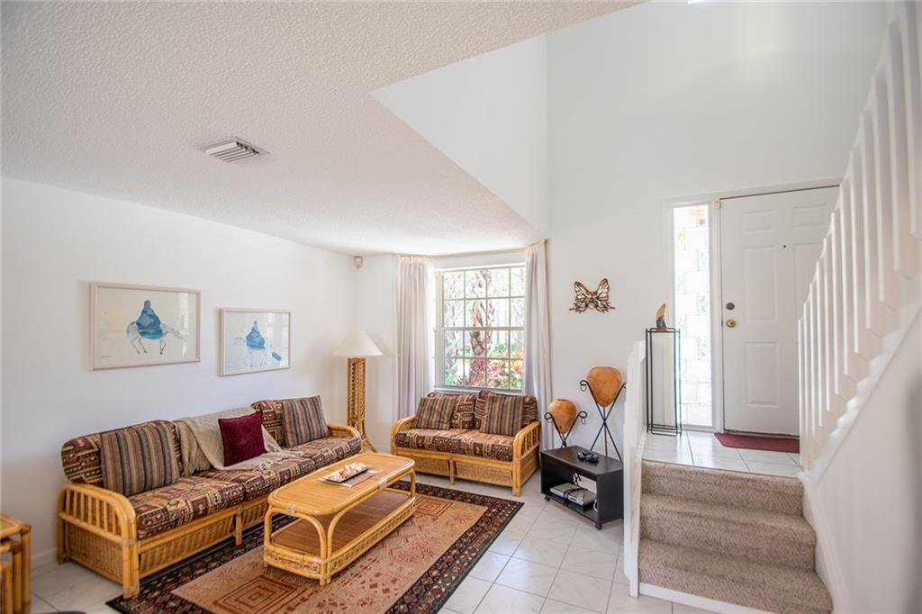 GLEN WALK - Residential