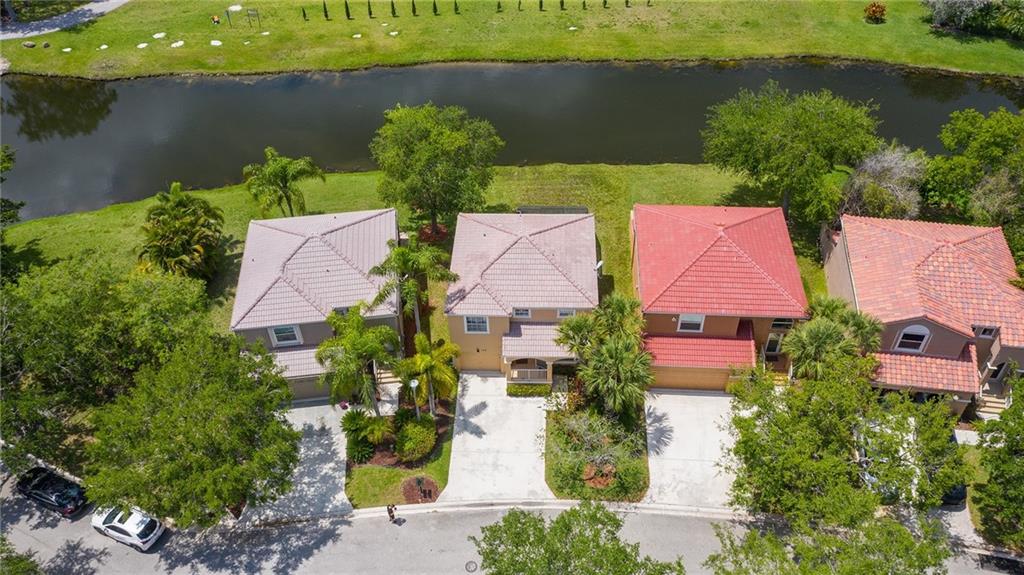 GLEN WALK - Residential
