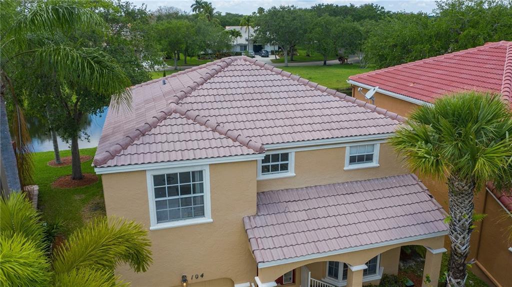 GLEN WALK - Residential