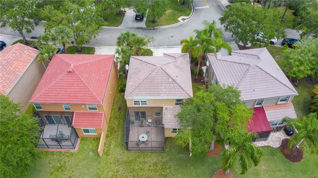GLEN WALK - Residential