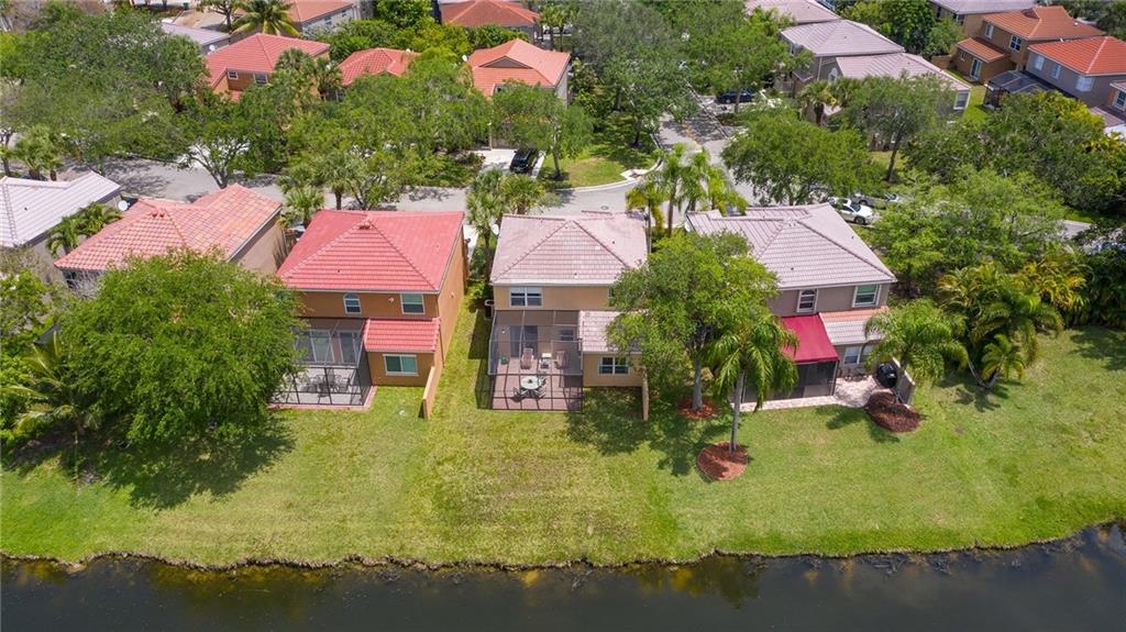 GLEN WALK - Residential