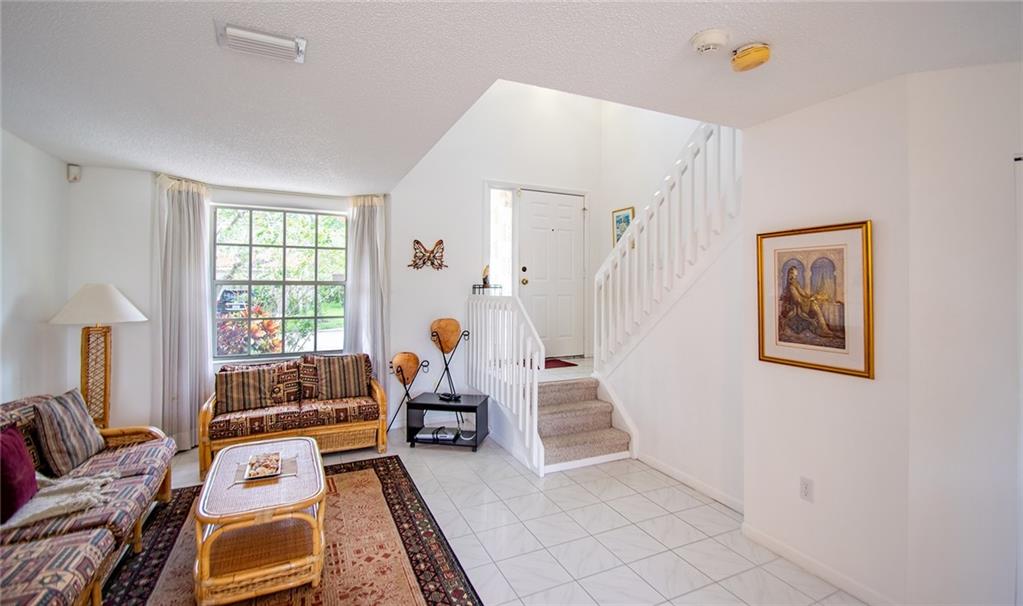 GLEN WALK - Residential