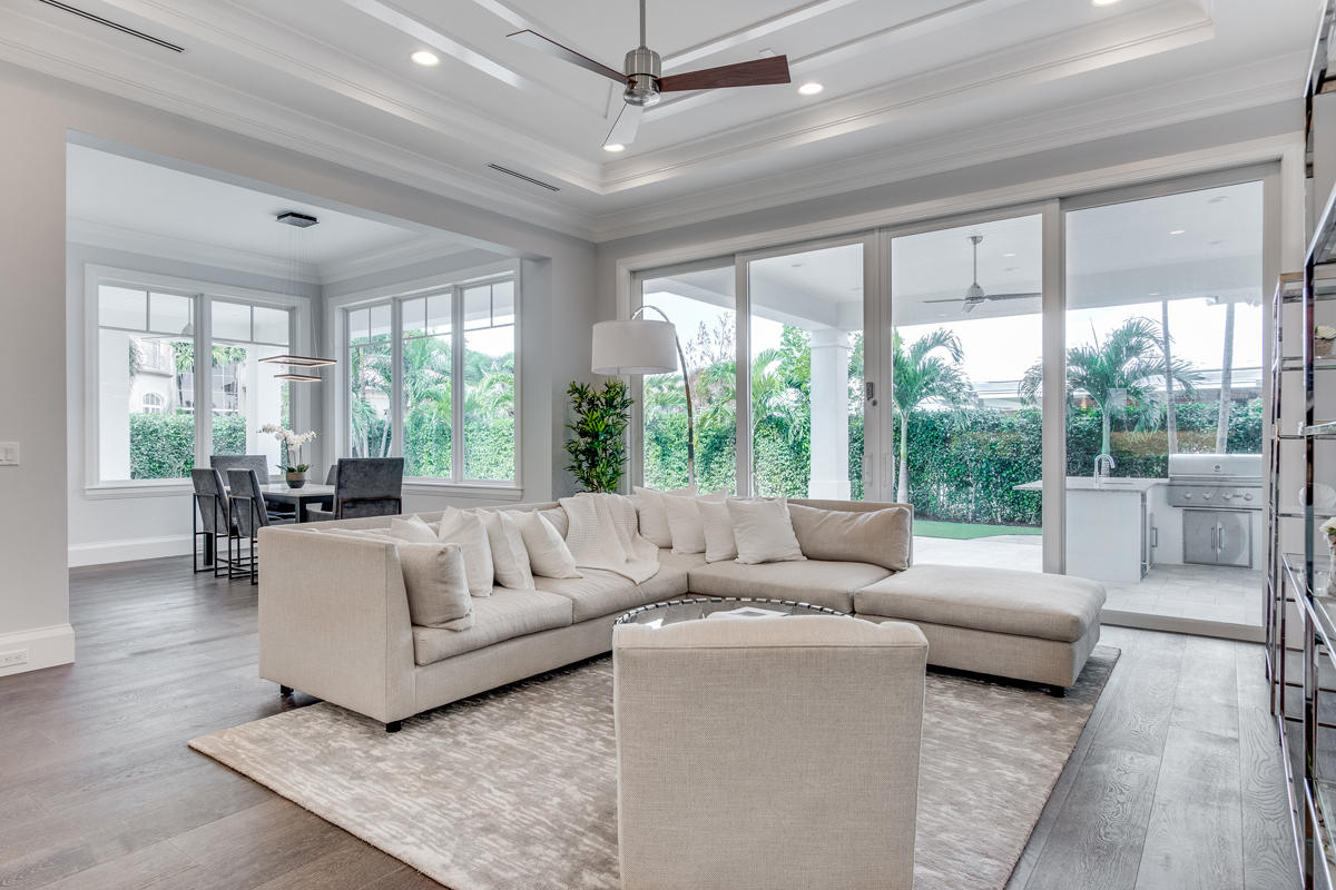 ROYAL PALM YACHT & COUNTRY CLUB - Residential