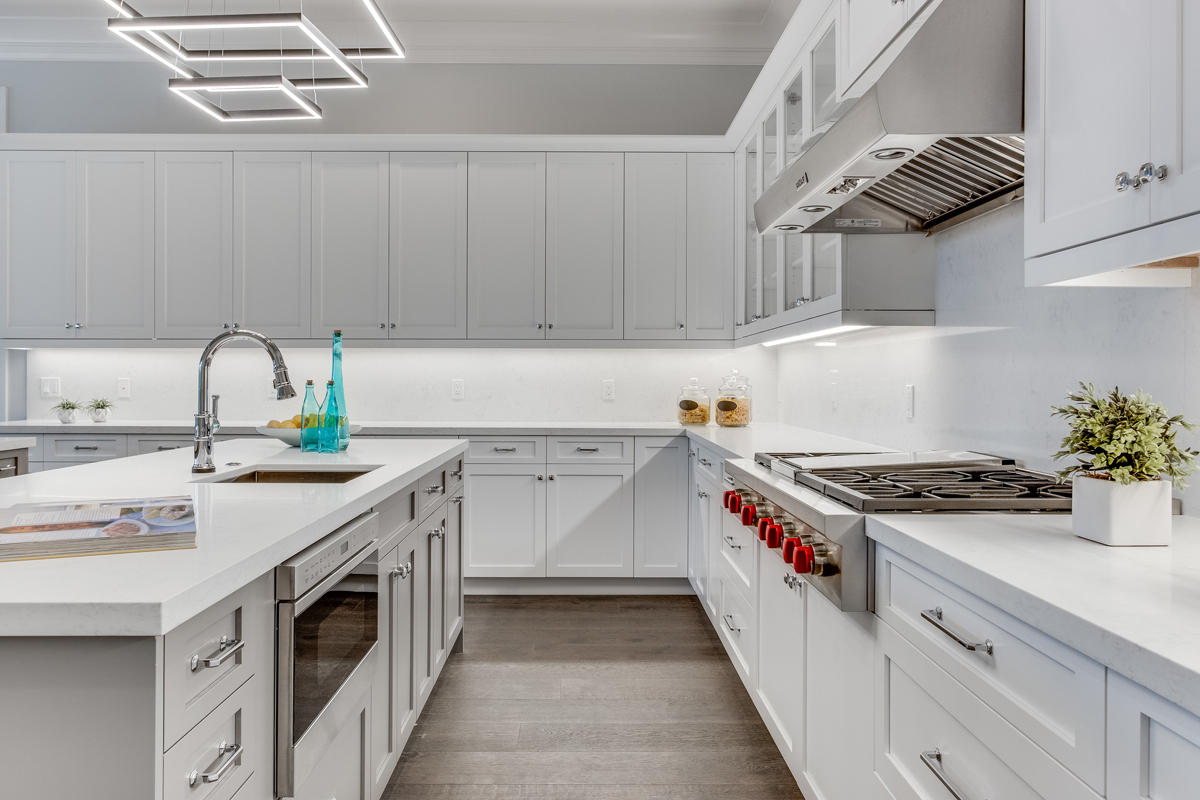 ROYAL PALM YACHT & COUNTRY CLUB - Residential